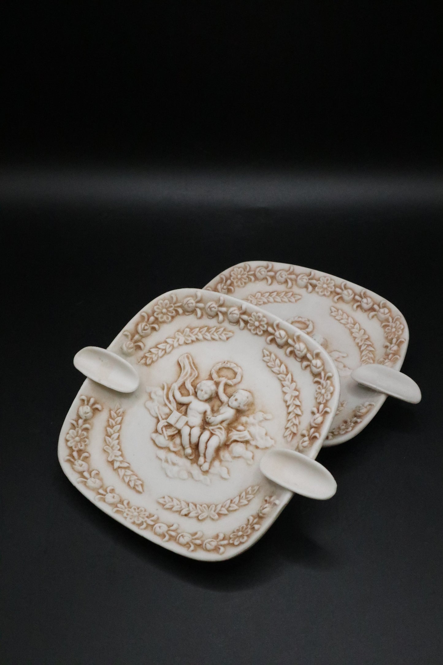 VINTAGE LEFTON CHERUB BISQUE ASHTRAYS (SET OF 2)