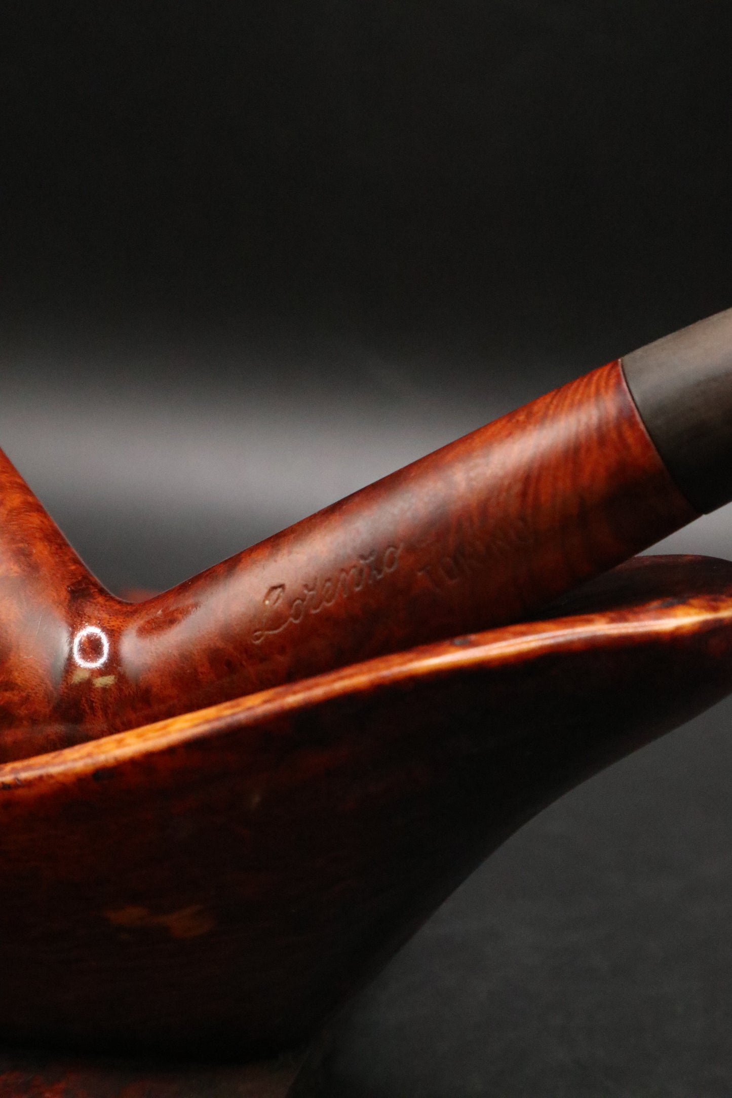 VINTAGE LORENZO MADE IN ITALY SMOKING PIPE WITH STAND