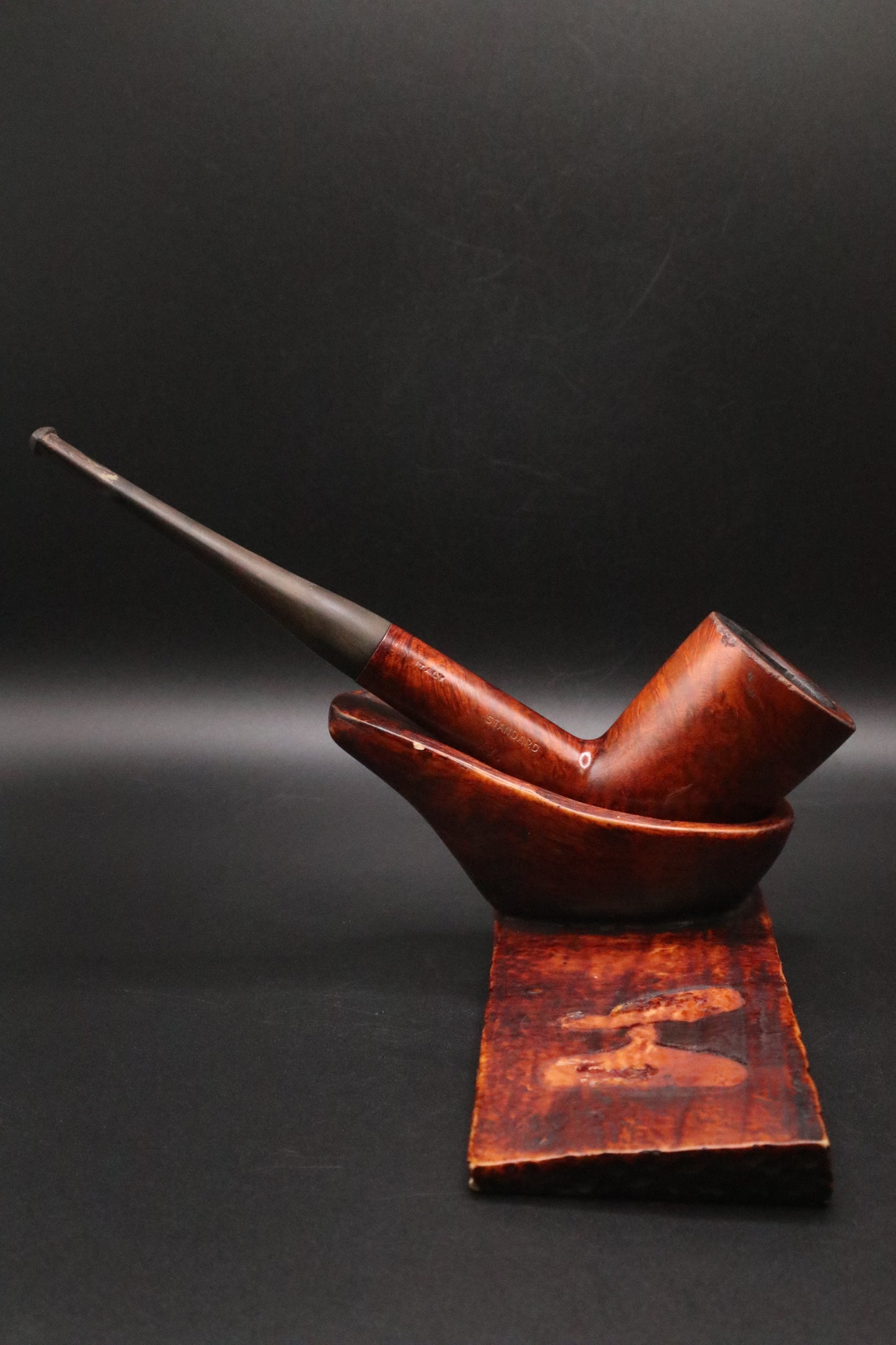 VINTAGE LORENZO MADE IN ITALY SMOKING PIPE WITH STAND