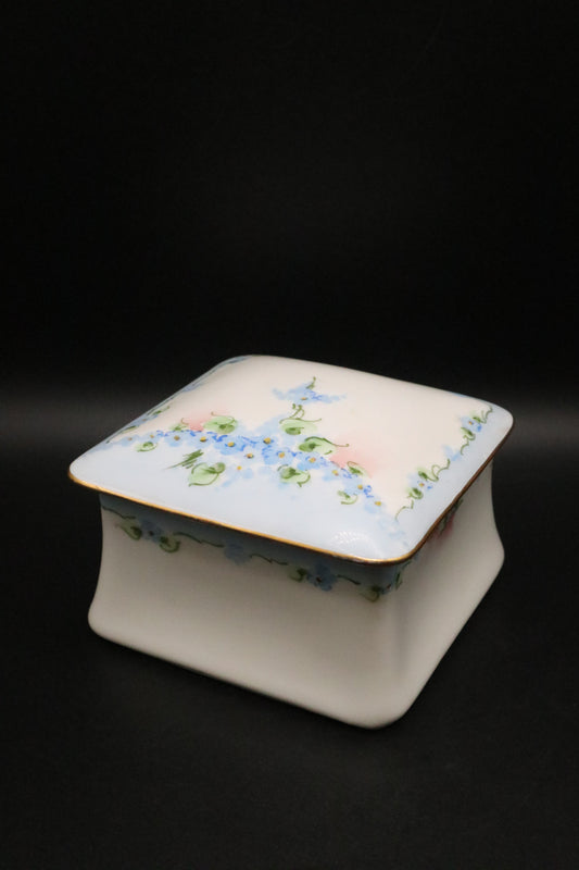 VINTAGE UDO "FAVORITE" BAVARIA FLORAL PORCELAIN