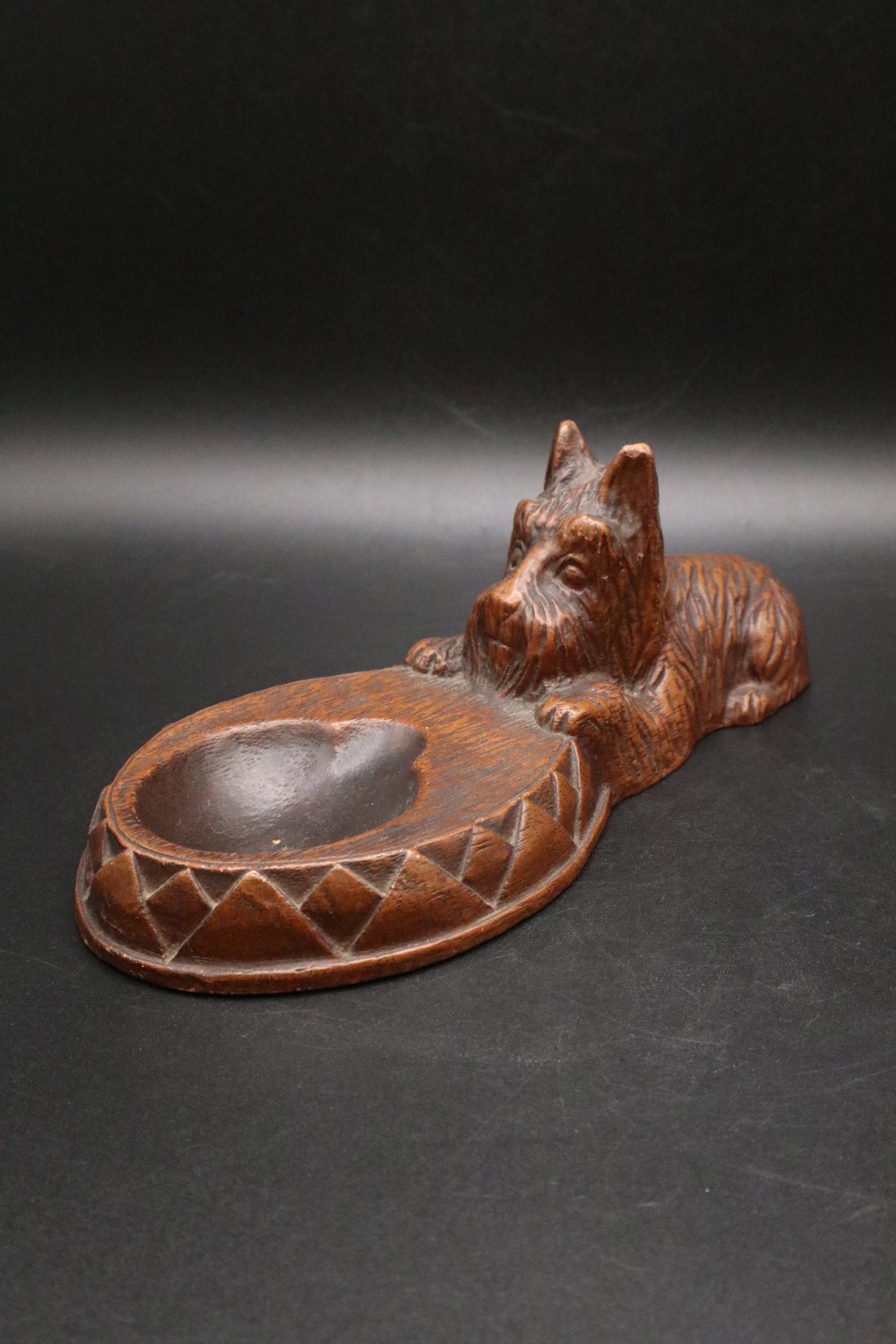VINTAGE SCOTTISH TERRIER SOOTTIE DOG PIPE HOLDER