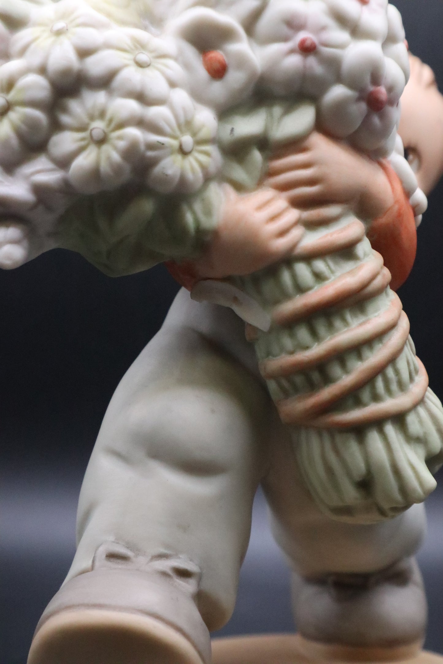 VINTAGE ENESCO "A WHOLE BUNCH OF LOVE FOR YOU" (AS IS)