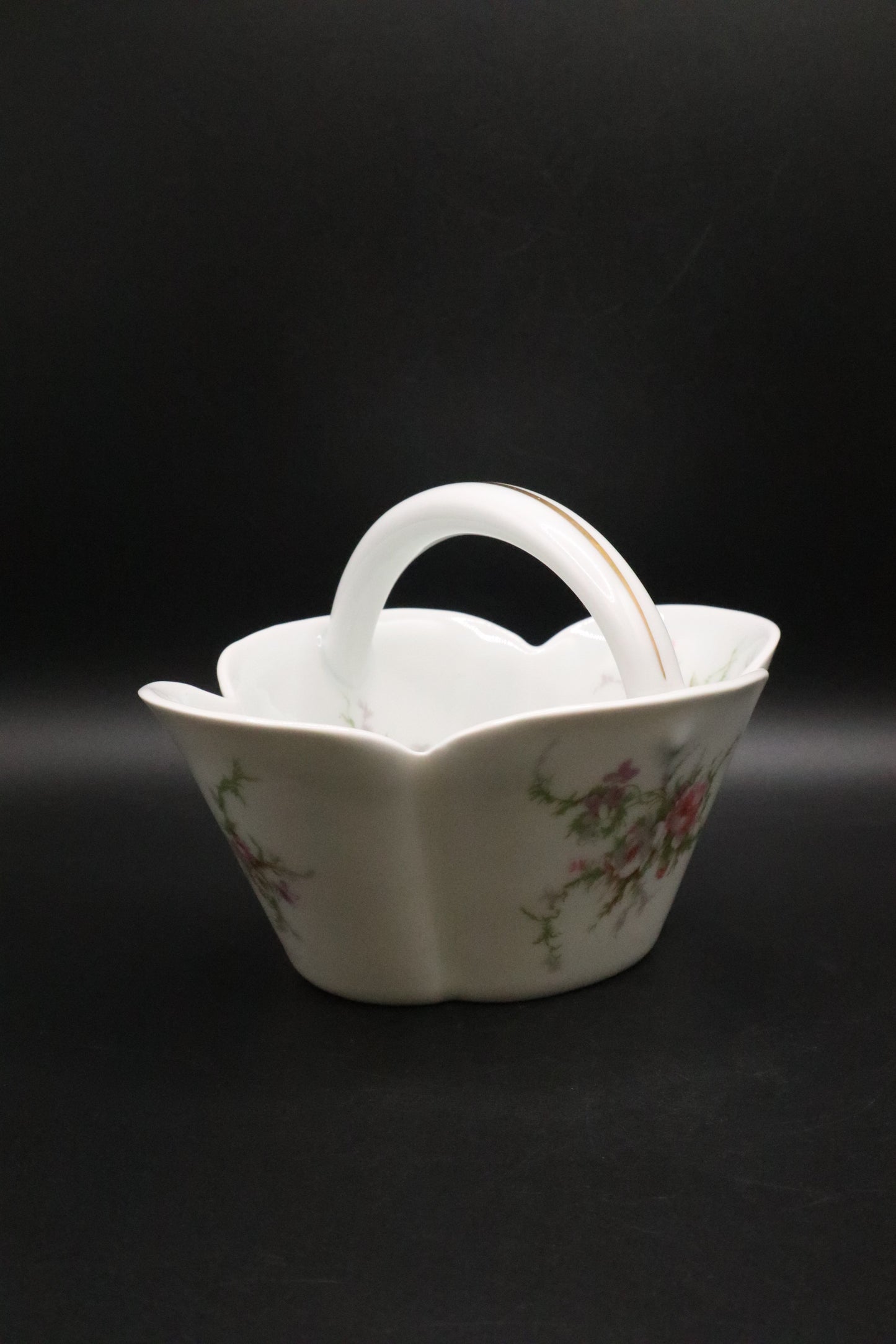 VINTAGE HAVILAND LIMOGES PRCELAIN BASKET ROSALIN DE