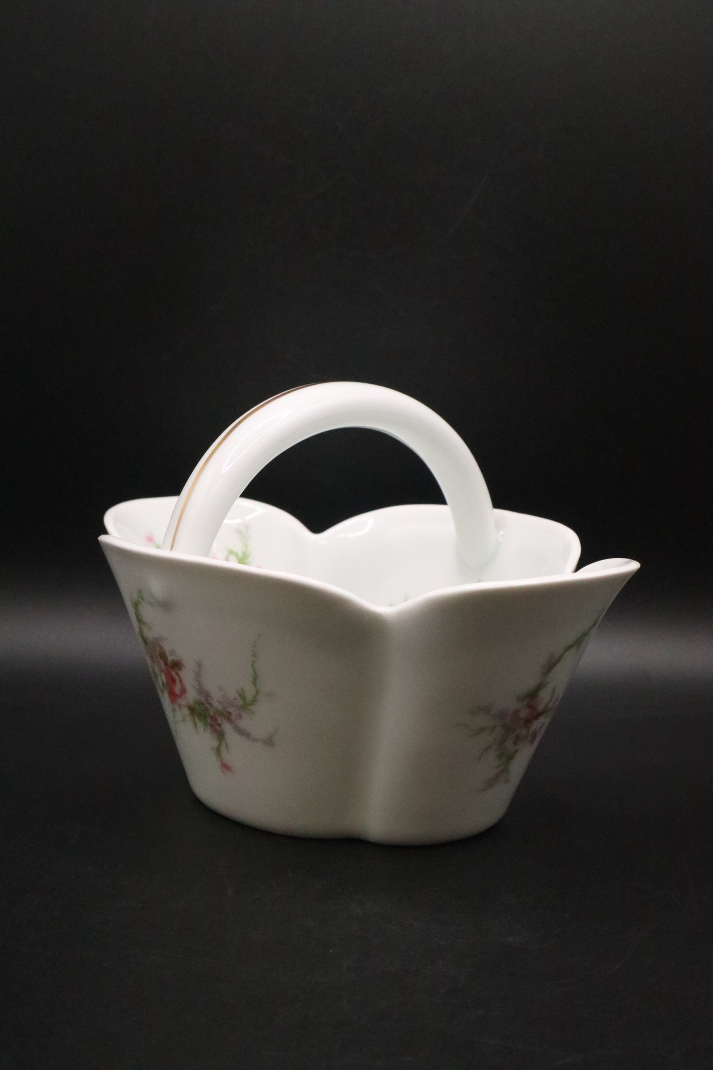 VINTAGE HAVILAND LIMOGES PRCELAIN BASKET ROSALIN DE