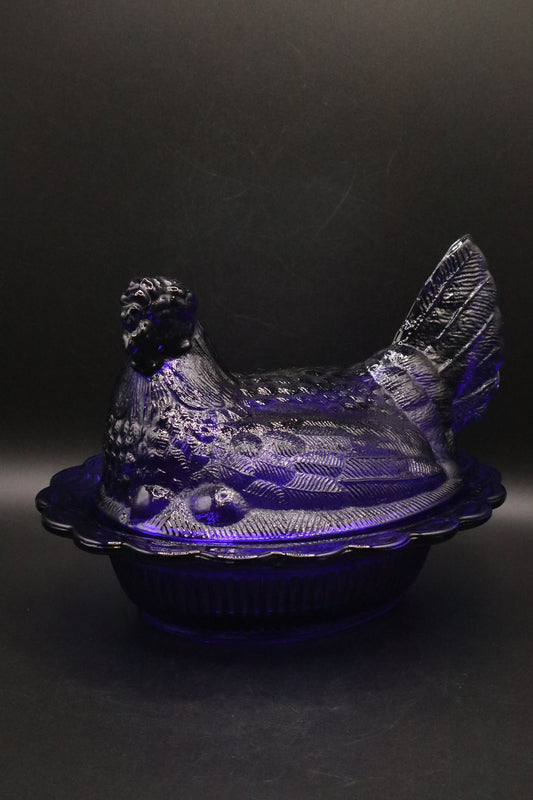 VINTAGE MOSSER GLASS COBALT BLUE HEN ON A NEST