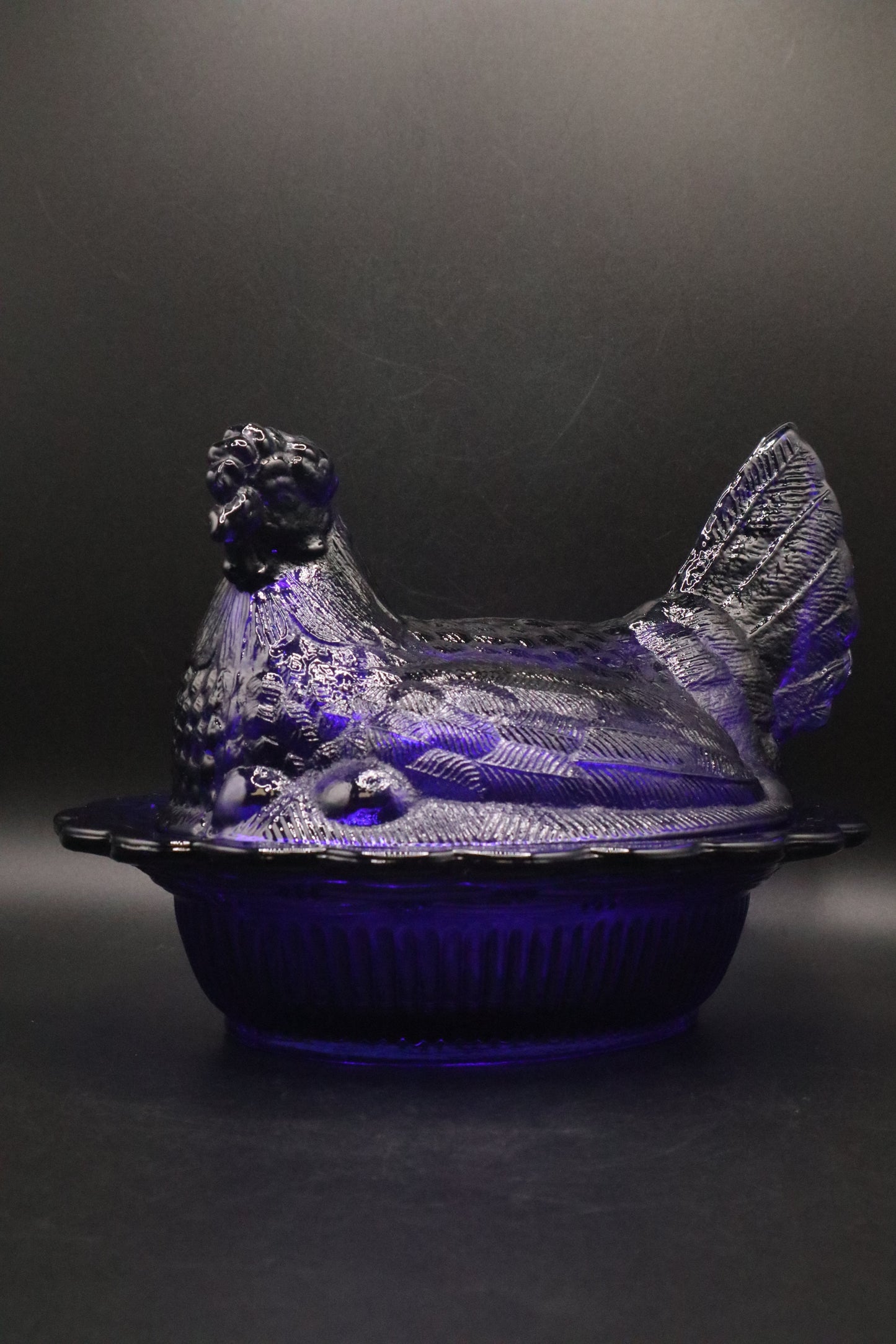 VINTAGE MOSSER GLASS COBALT BLUE HEN ON A NEST