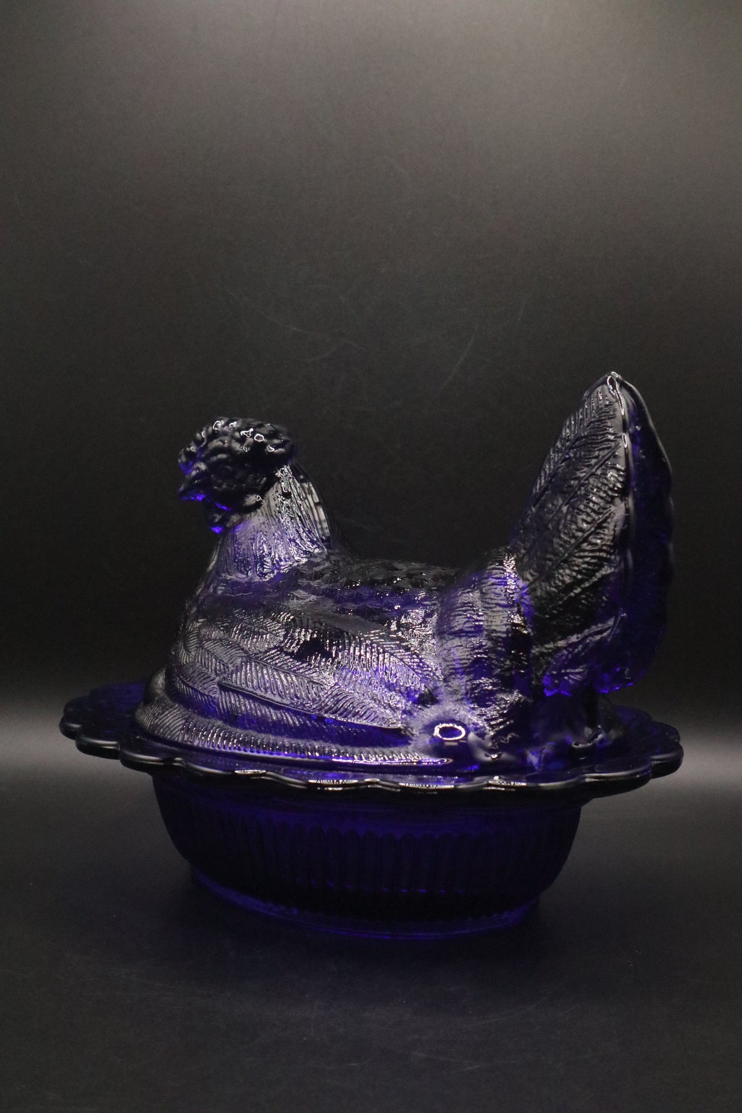 VINTAGE MOSSER GLASS COBALT BLUE HEN ON A NEST
