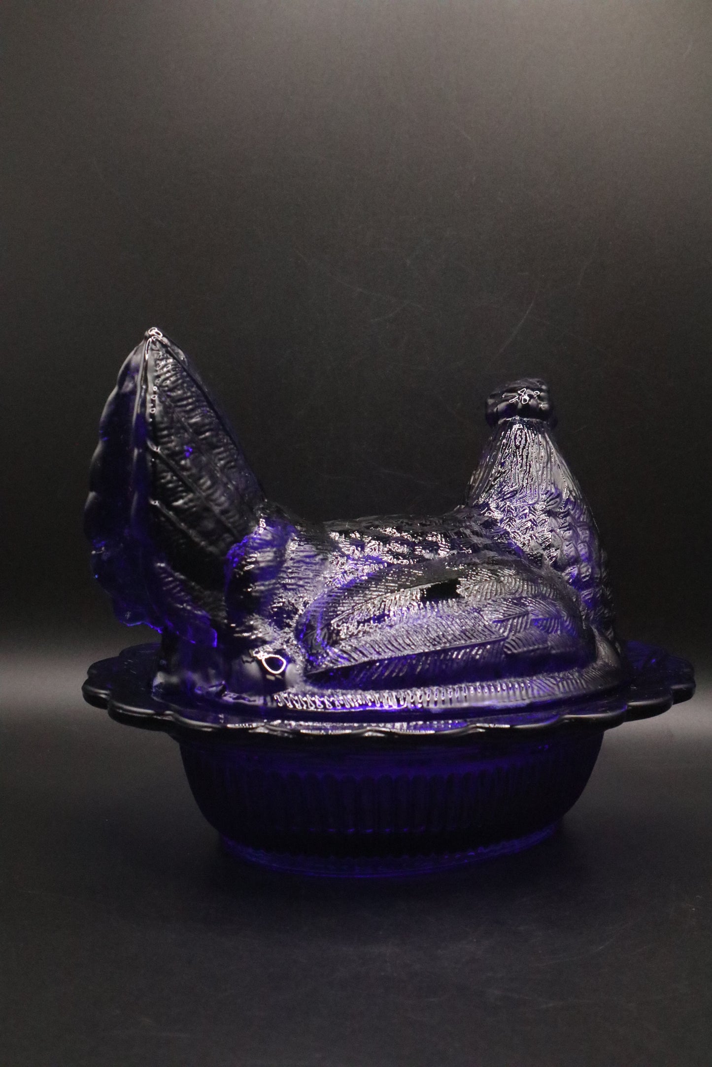 VINTAGE MOSSER GLASS COBALT BLUE HEN ON A NEST