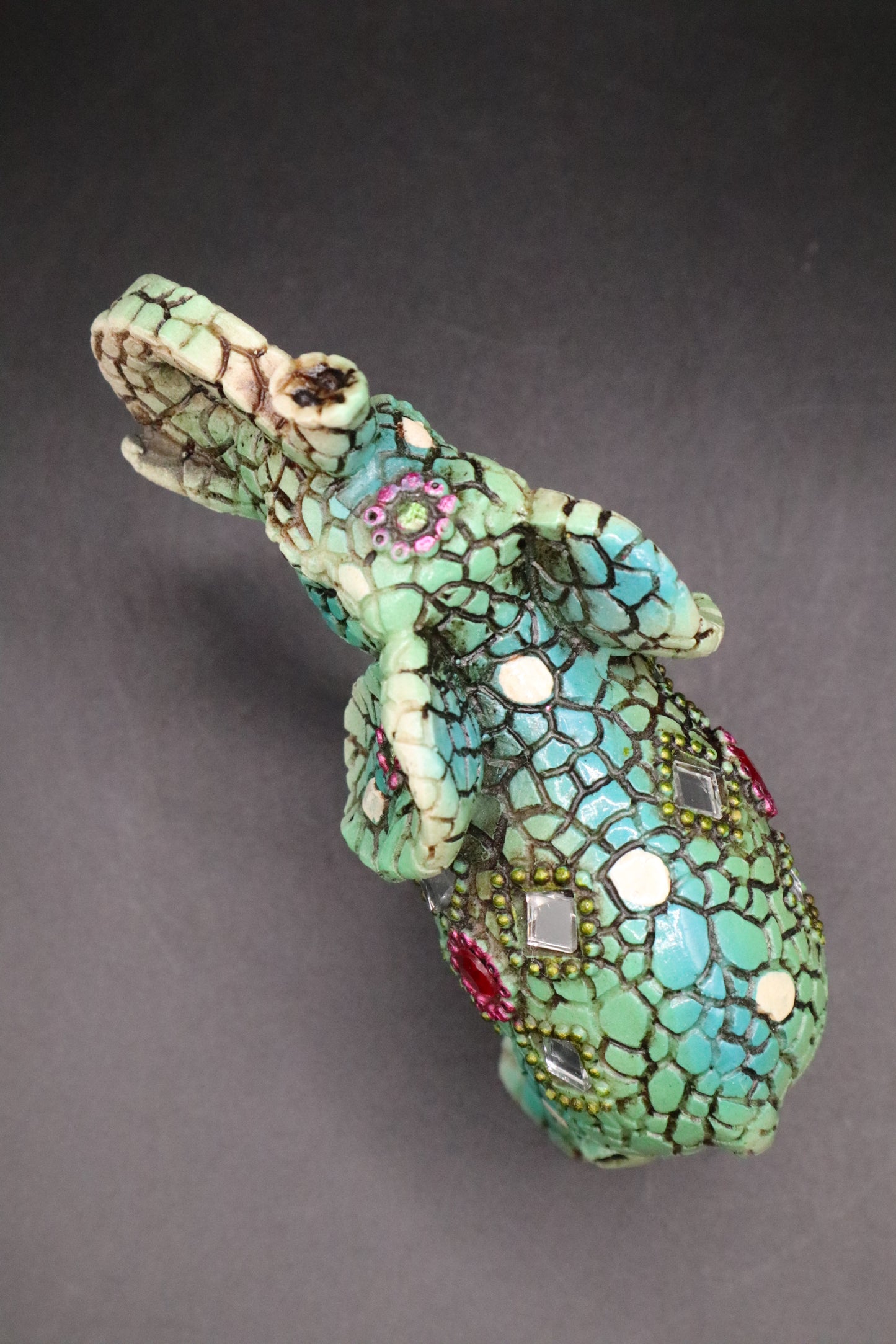 RESIN GREEN MOSAIE MIRRORED ELEPHANT