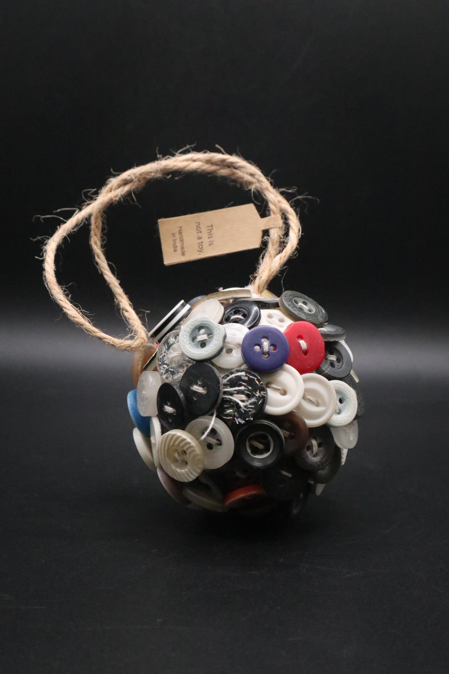 VINTAGE BUTTON BALL HANDMADE IN INDIA