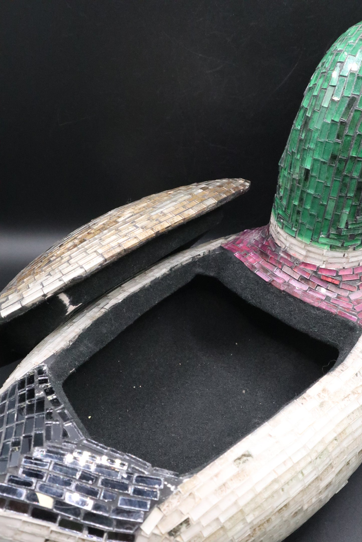 VINTAGE DUCK DECOY MOSAIC ART LIDDED SCULPTURE
