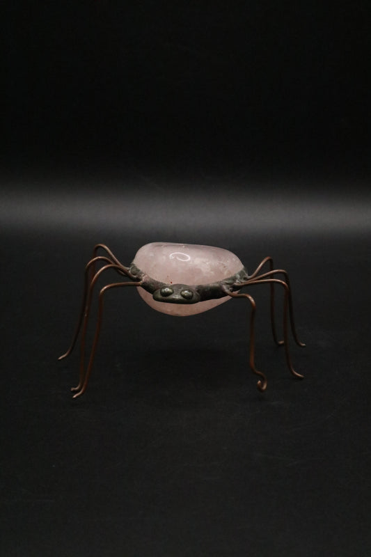 VINTAGE ROSE QUARTZ DECORATIVE WIRE CRAFTED SPIDER