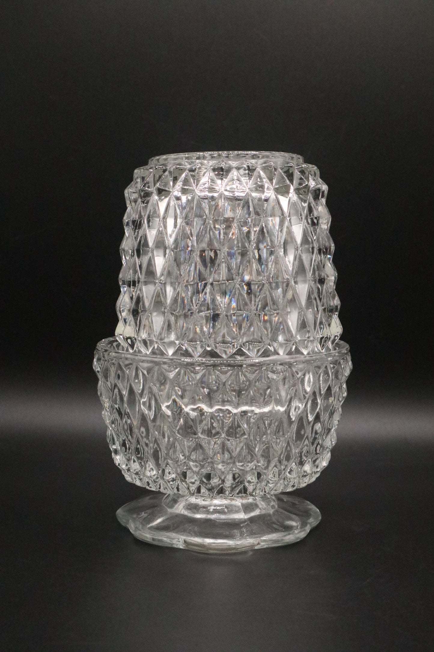 VINTAGE ANCHOR HOCKING DIAMOND POINT CLEAR FAIRY LAMP