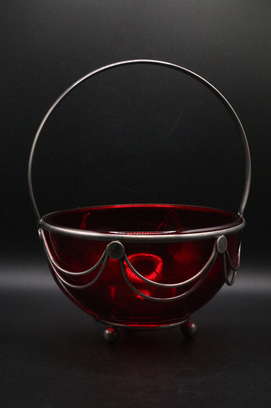 VINTAGE RUBY BOWL IN CHROME