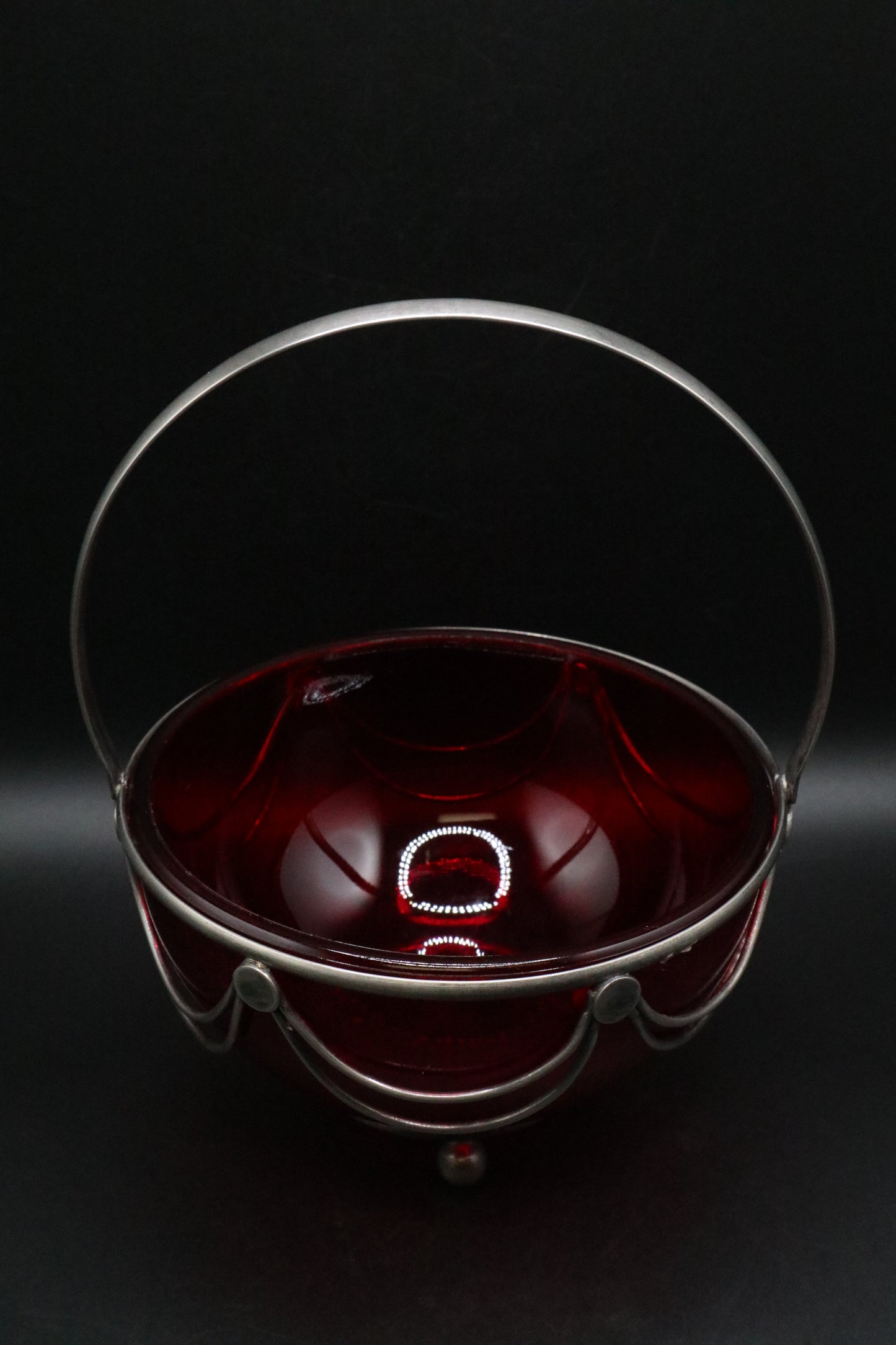 VINTAGE RUBY BOWL IN CHROME