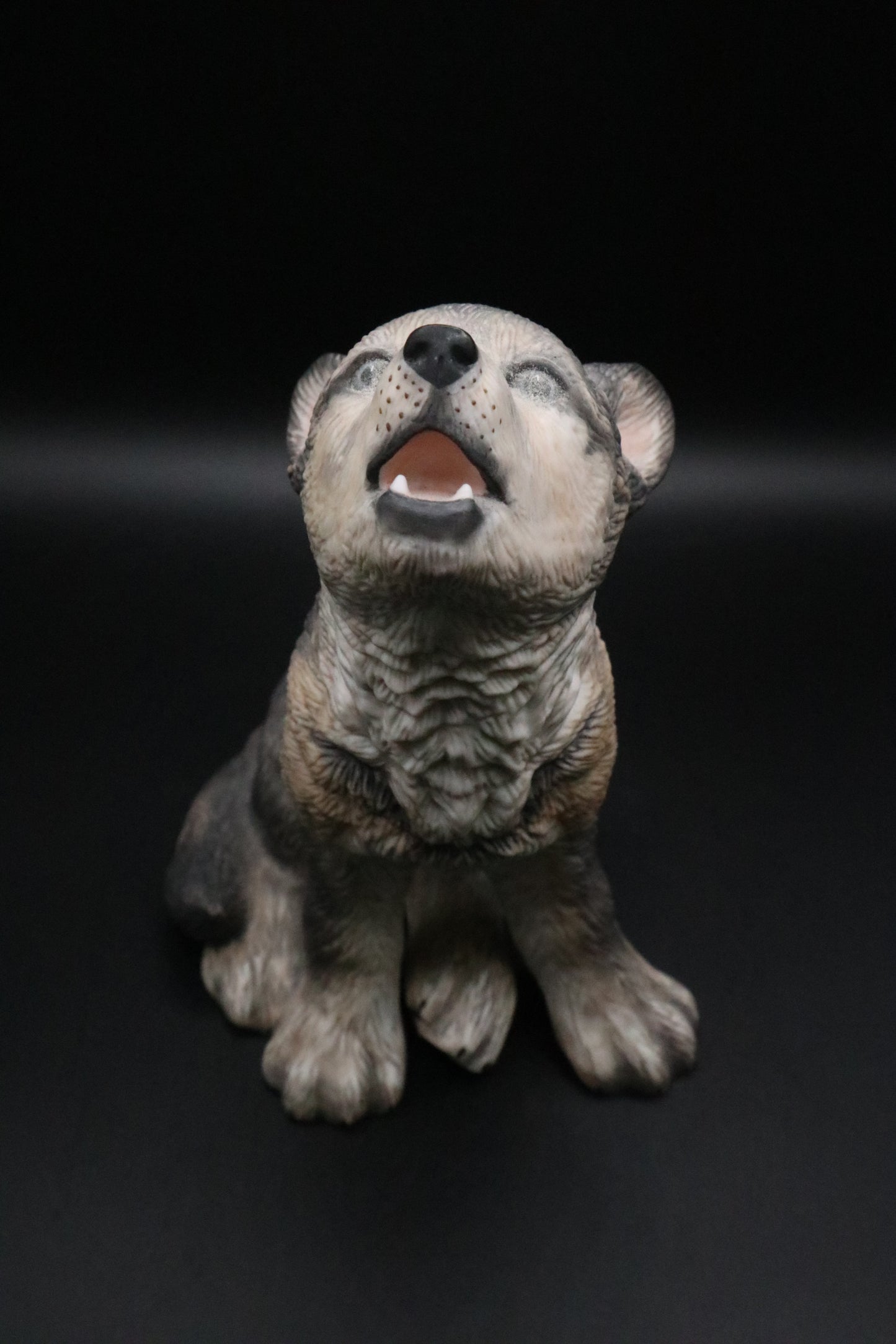 LENOX GRAY WOLF PUP 1992 SMITHSONIAN