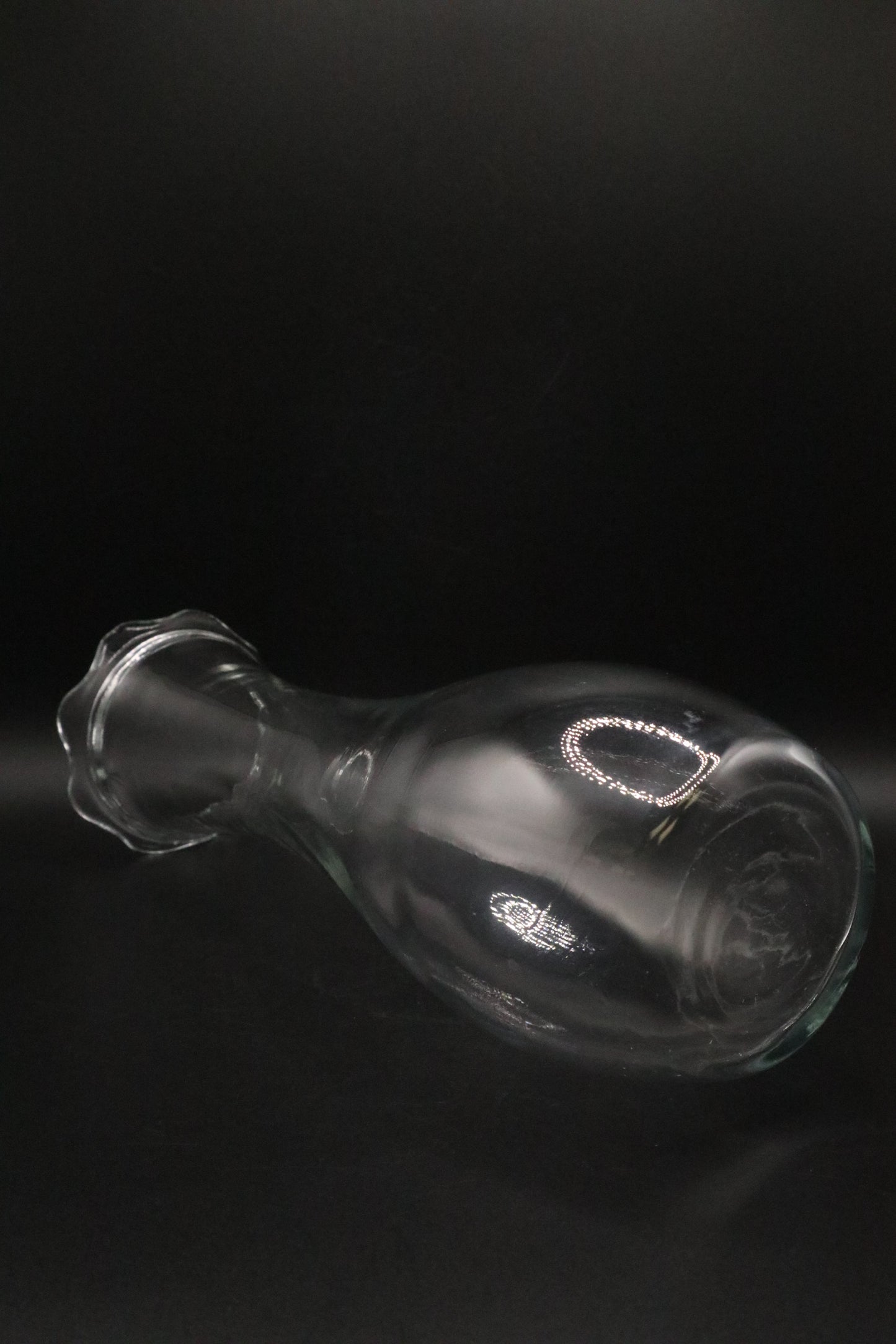 VINTAGE ETCHED GLASS FLOWER VASE (AS IS)