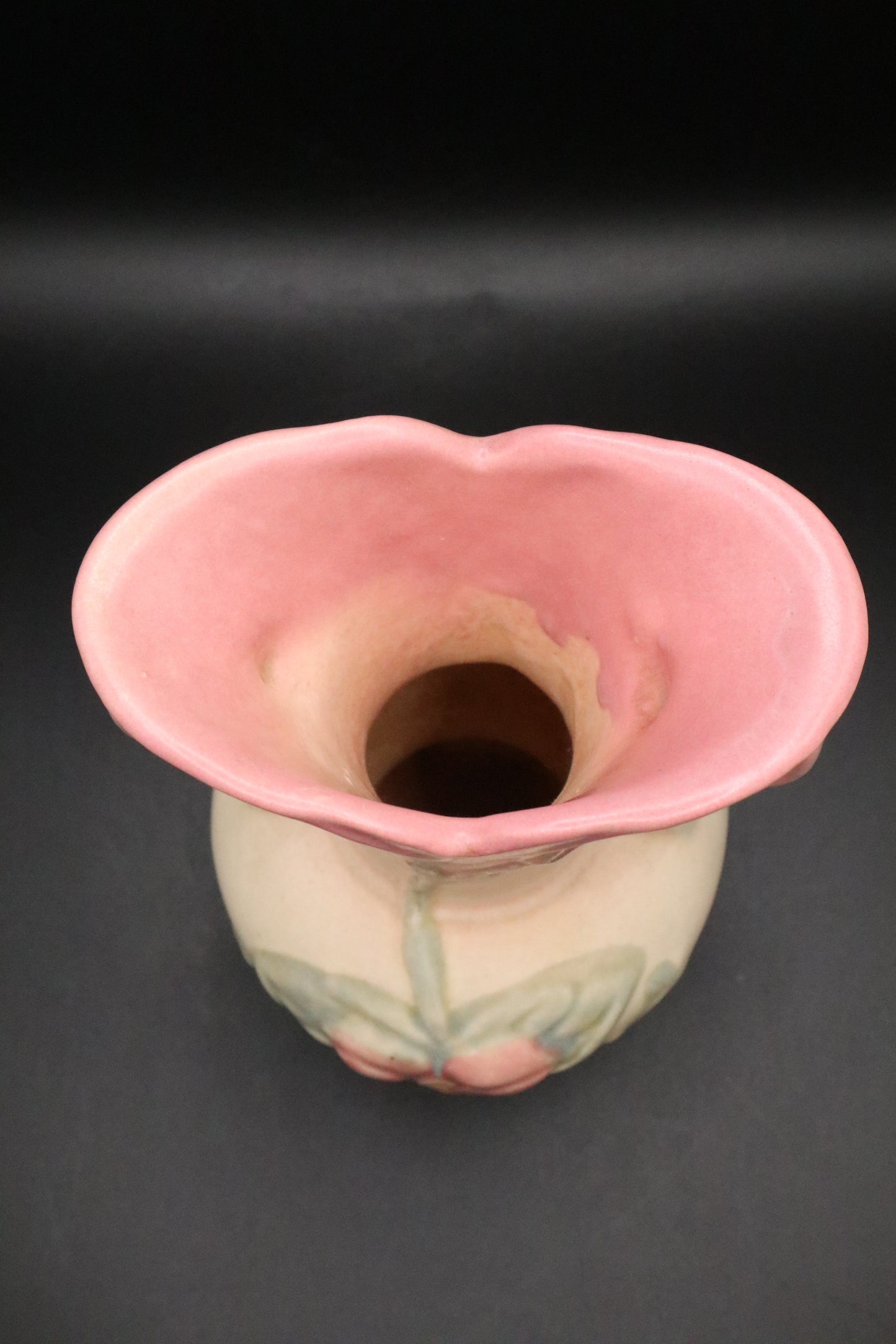 VINTAGE HALL ART POTTERY DOGWOOD FLOWER DOUBLE HANDLE VASE
