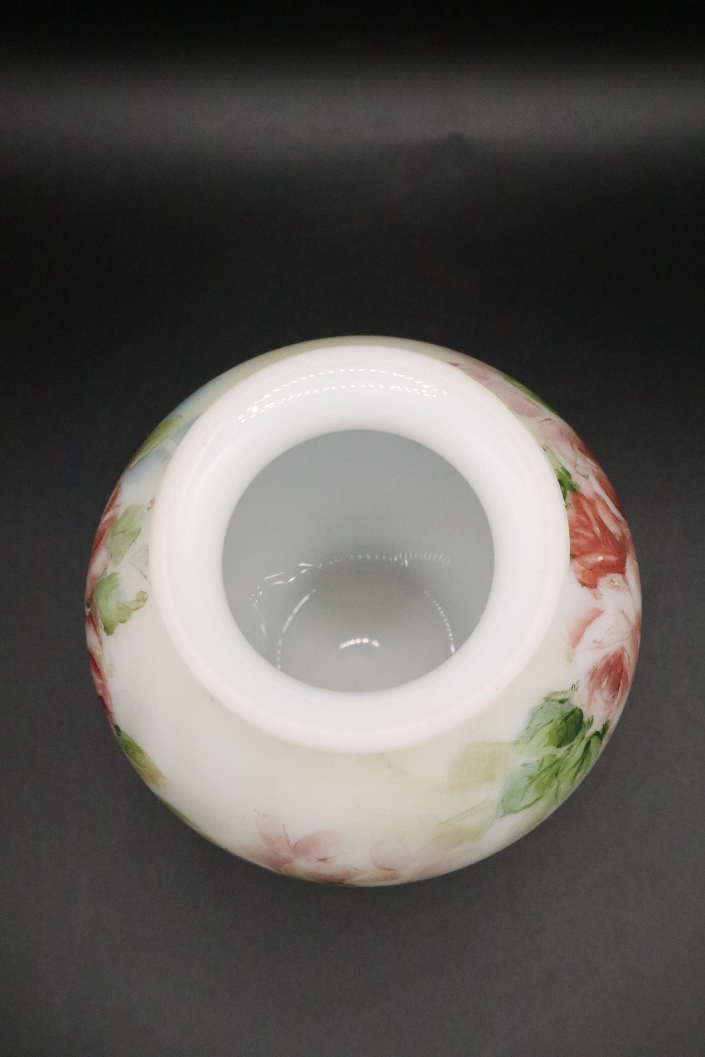 VINTAGE HANDPAINTED ROSES PORCELAIN VASE
