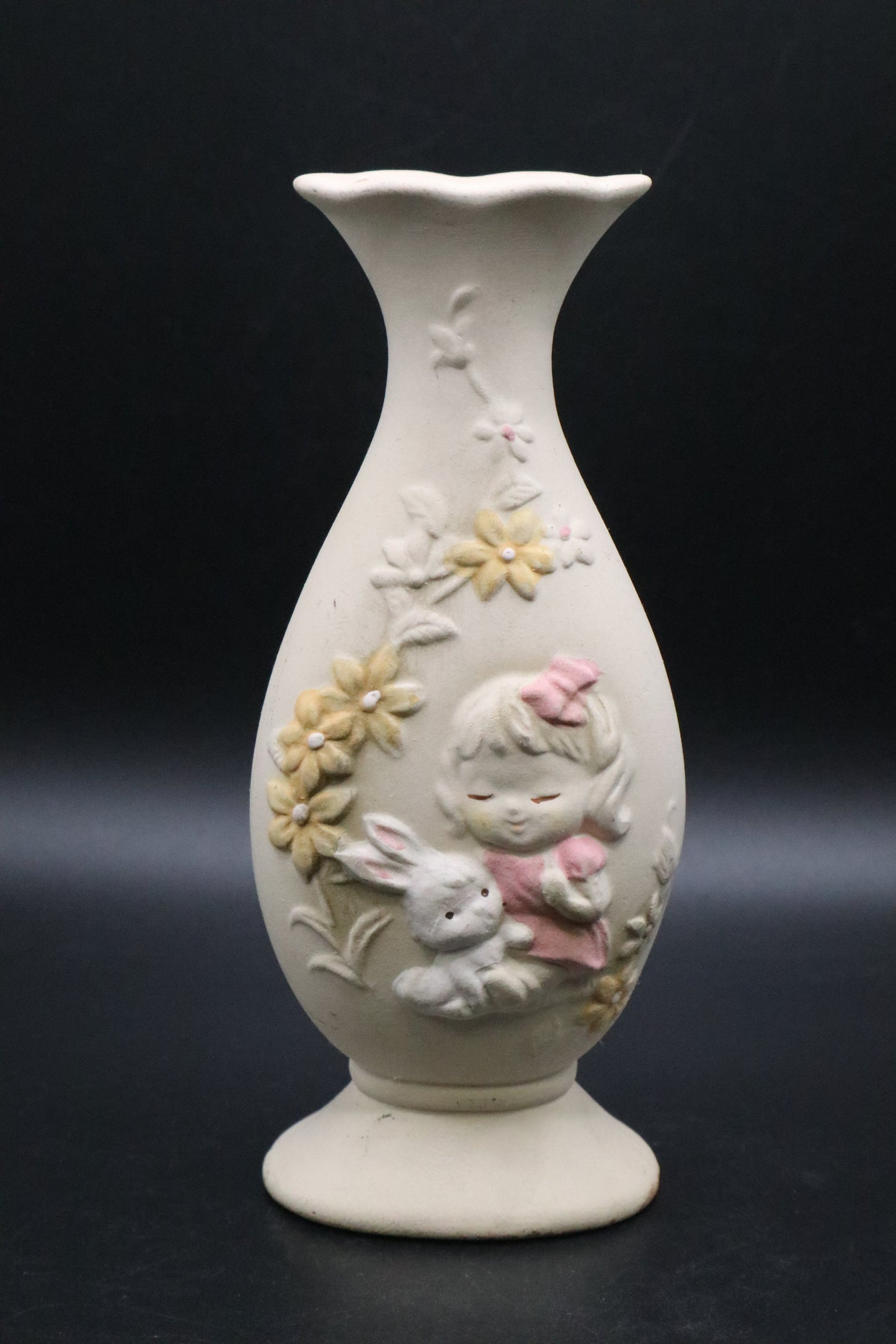 VINTAGE UCTCI JAPAN BISQUE VASE GIRL W/ BUNNY