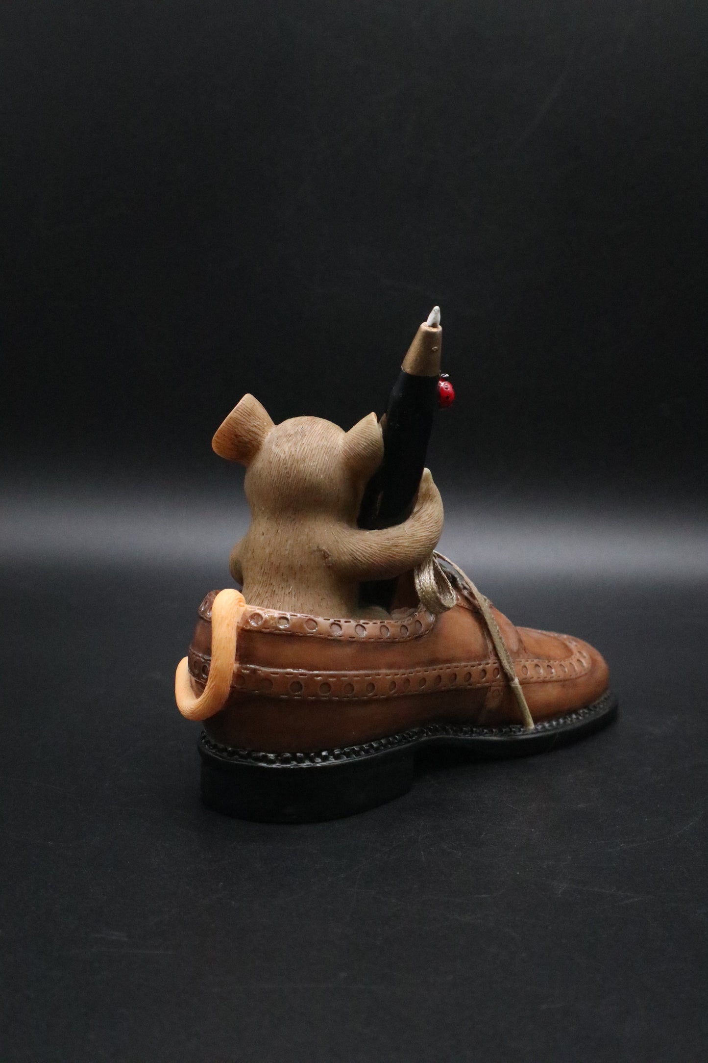 CHARMING TALES "A SOLE FOR BUSINESS" MOUSE AND SHOE