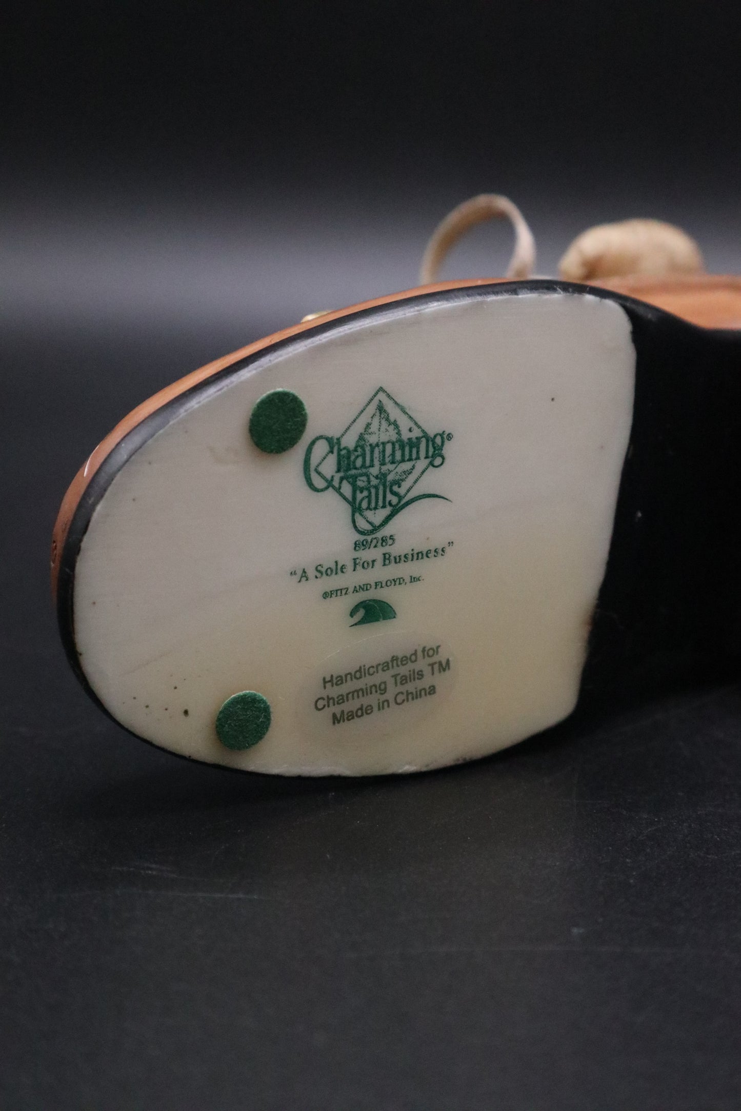 CHARMING TALES "A SOLE FOR BUSINESS" MOUSE AND SHOE