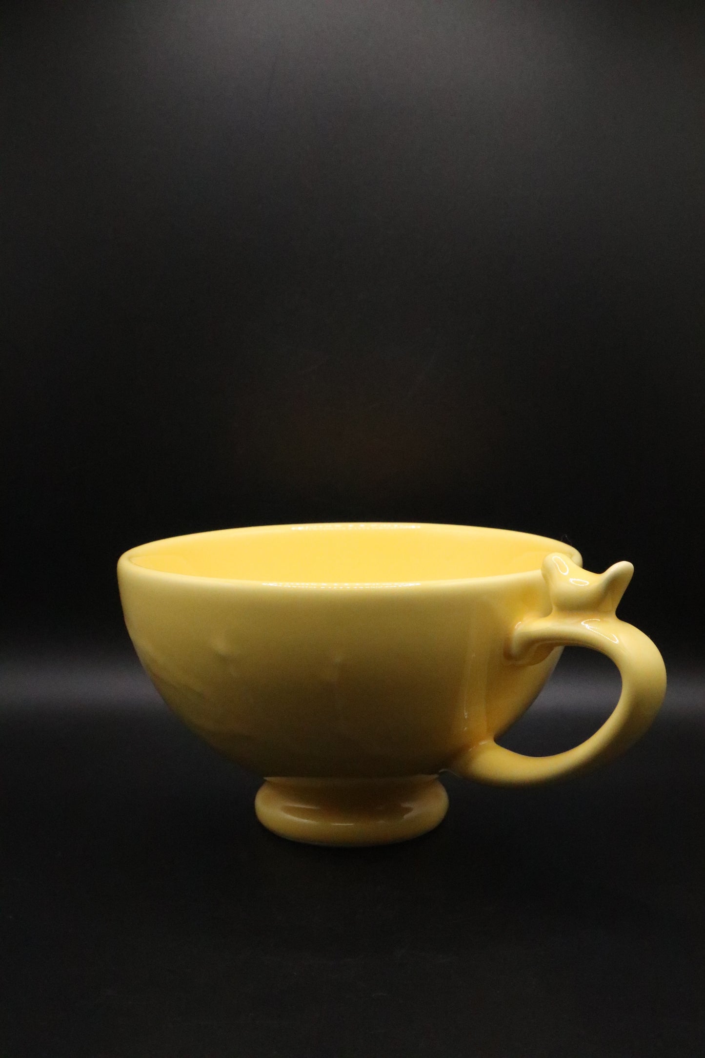MATCERAMICA PORTUGAL YELLOW BIRD COFFEE MUG