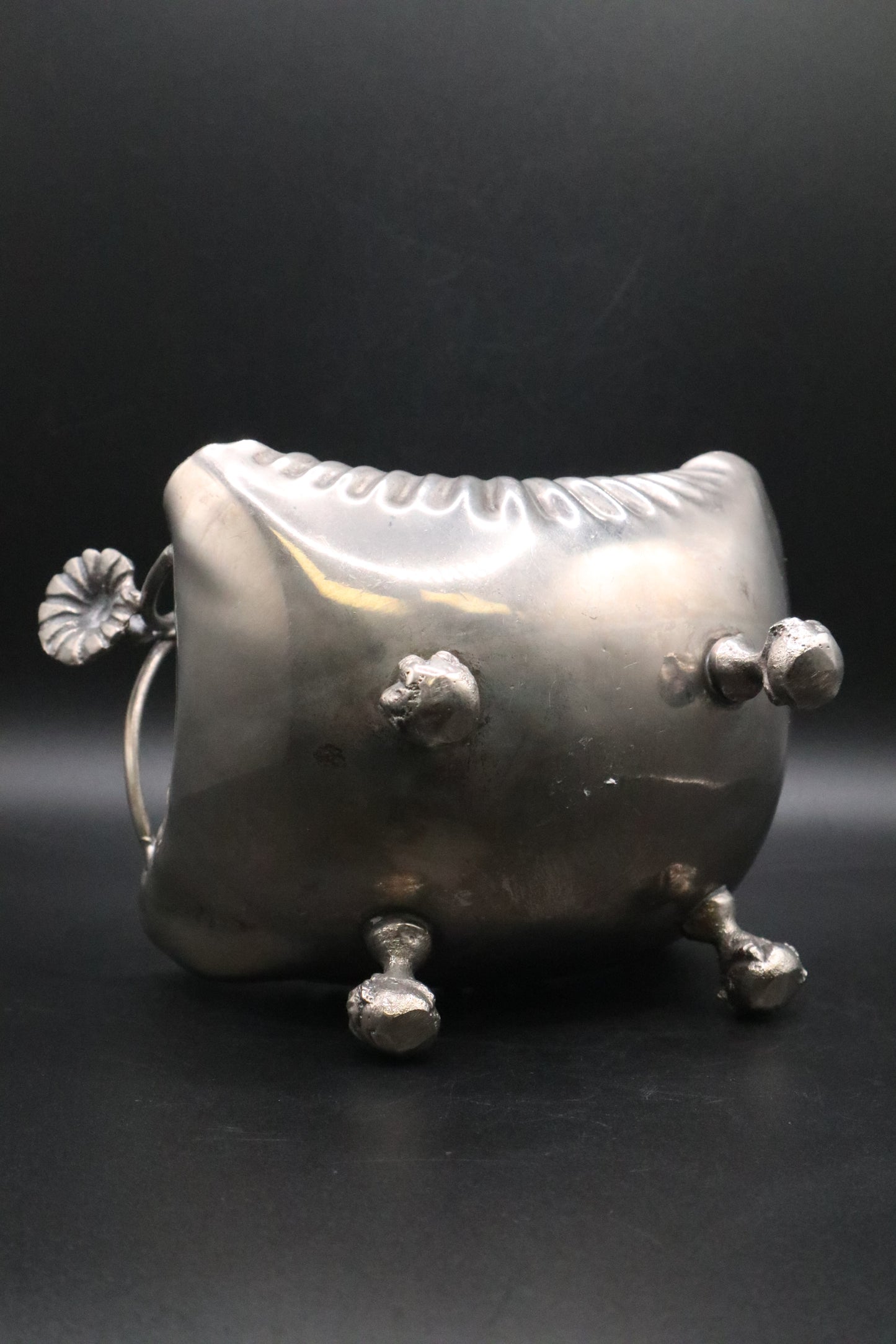 VINTAGE VICTORIAN STYLE SILVER PLATED BOWL WITH ORNATE HANDLE AND CLAW FOOT