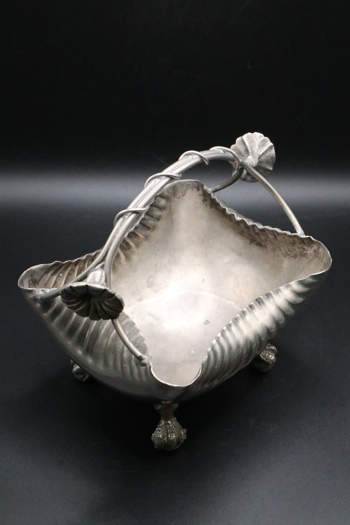VINTAGE VICTORIAN STYLE SILVER PLATED BOWL WITH ORNATE HANDLE AND CLAW FOOT