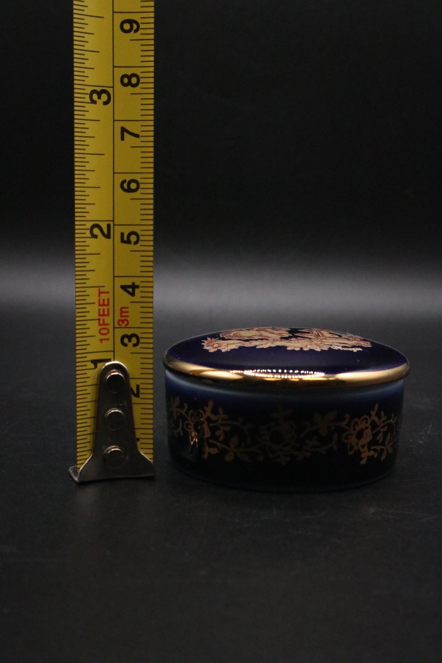 VINTAGE LIMOGES FRANCE COBALT BLUE TRINKET BOX GOLD GILT COURTING COUPLE