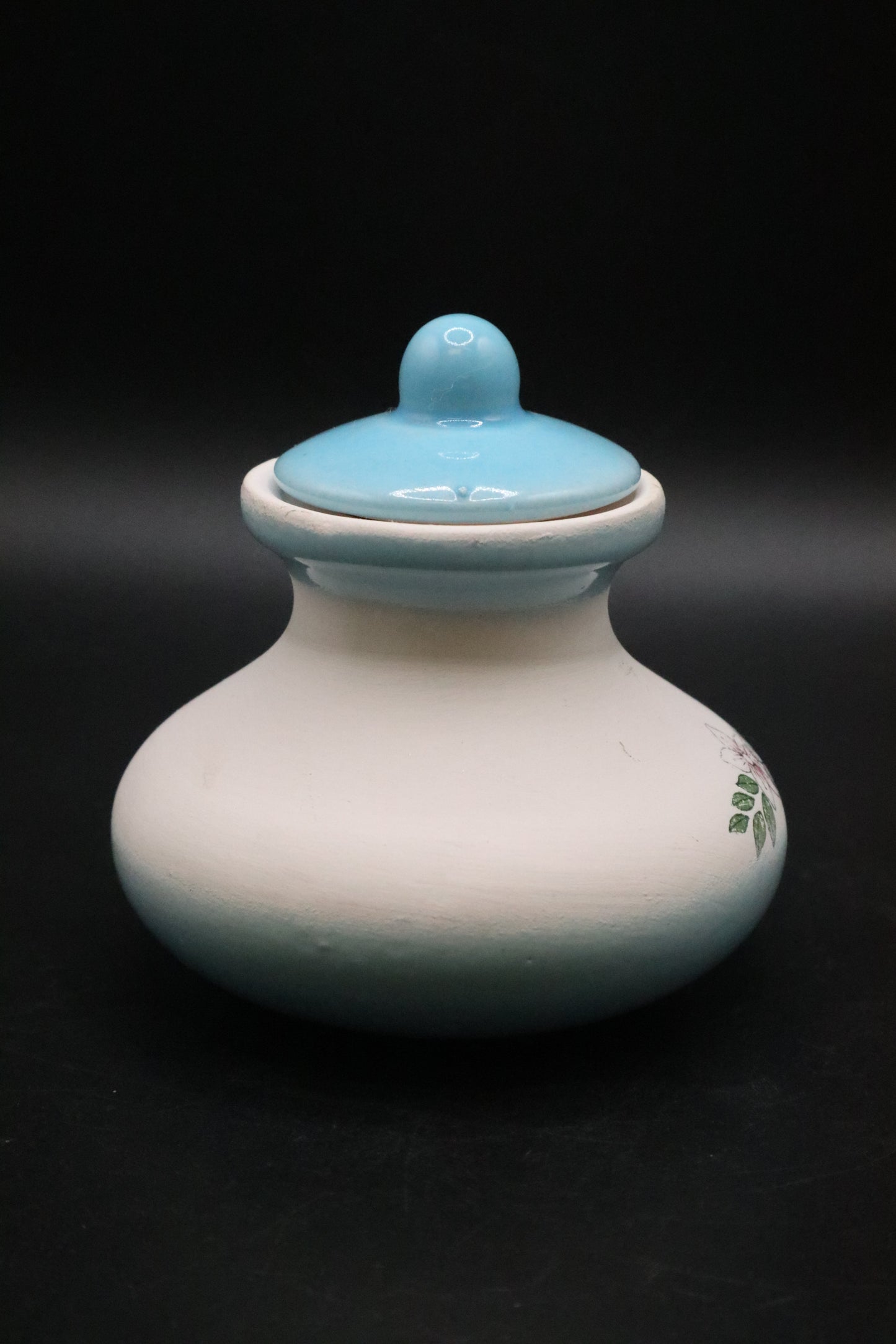 VINTAGE CERAMIC ROUND BOTTOM FLORAL DESIGN SMALL JAR WITH LID