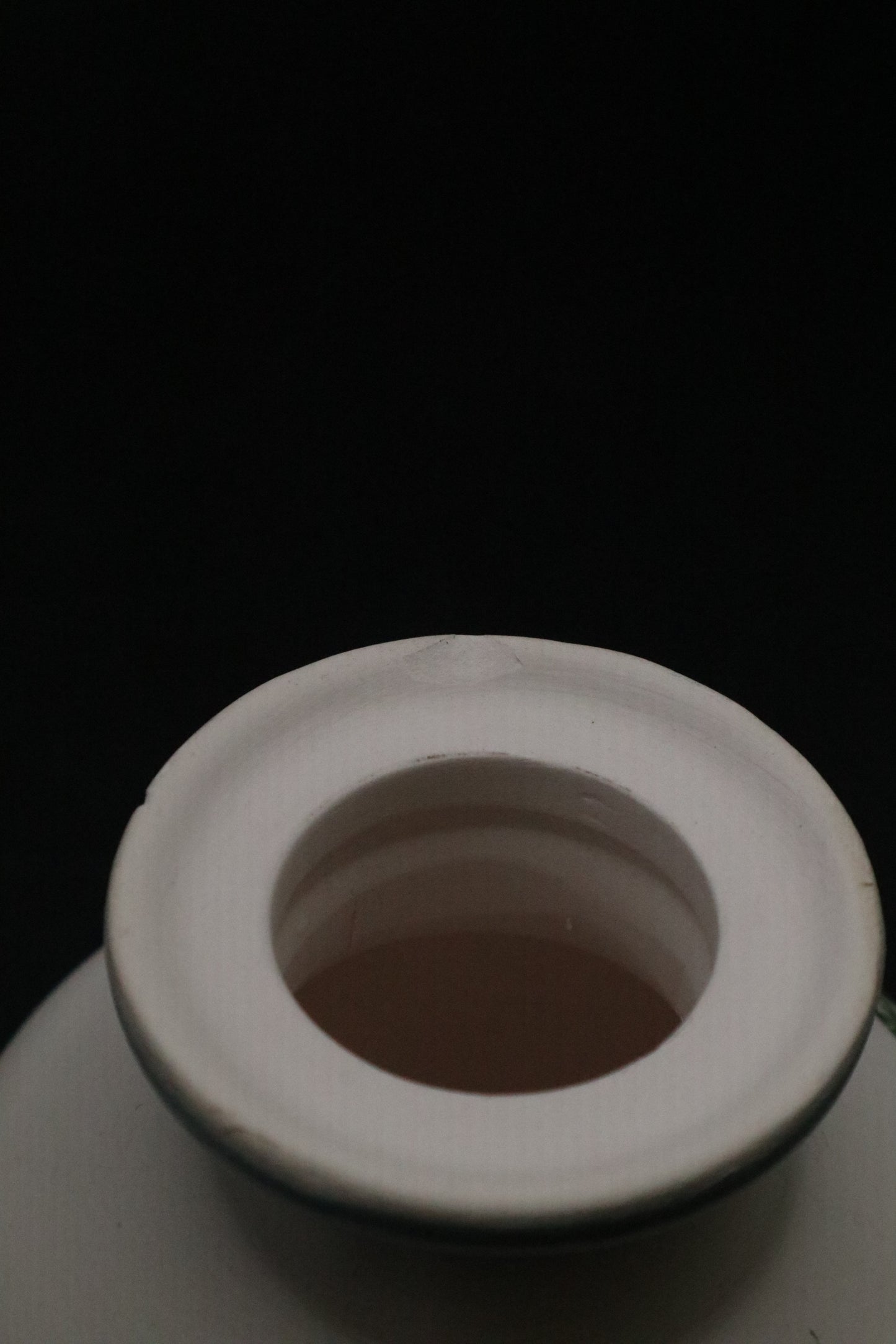 VINTAGE CERAMIC ROUND BOTTOM FLORAL DESIGN SMALL JAR WITH LID