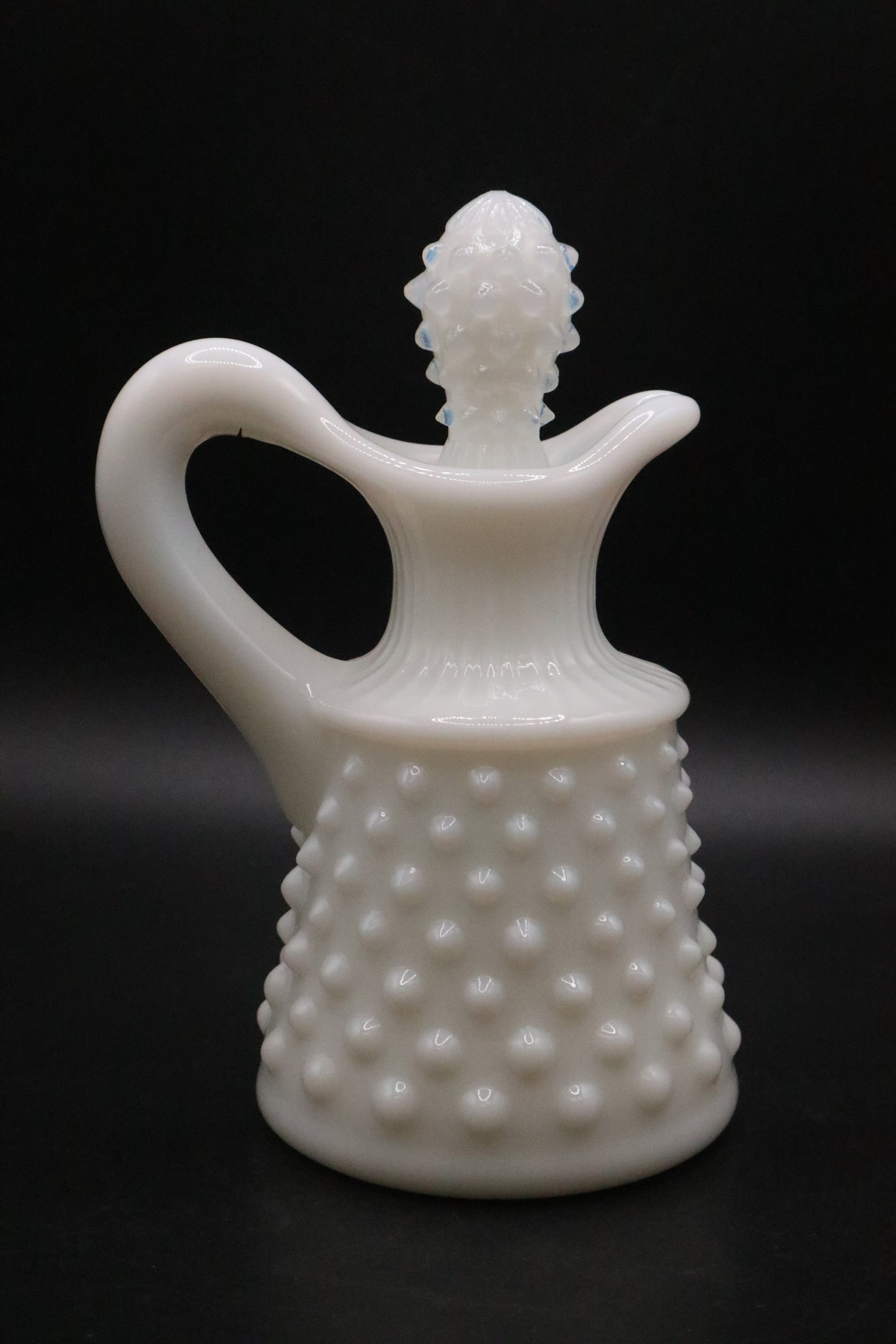 VINTAGE 1950'S MILK GLASS HOBNAIL CRUET