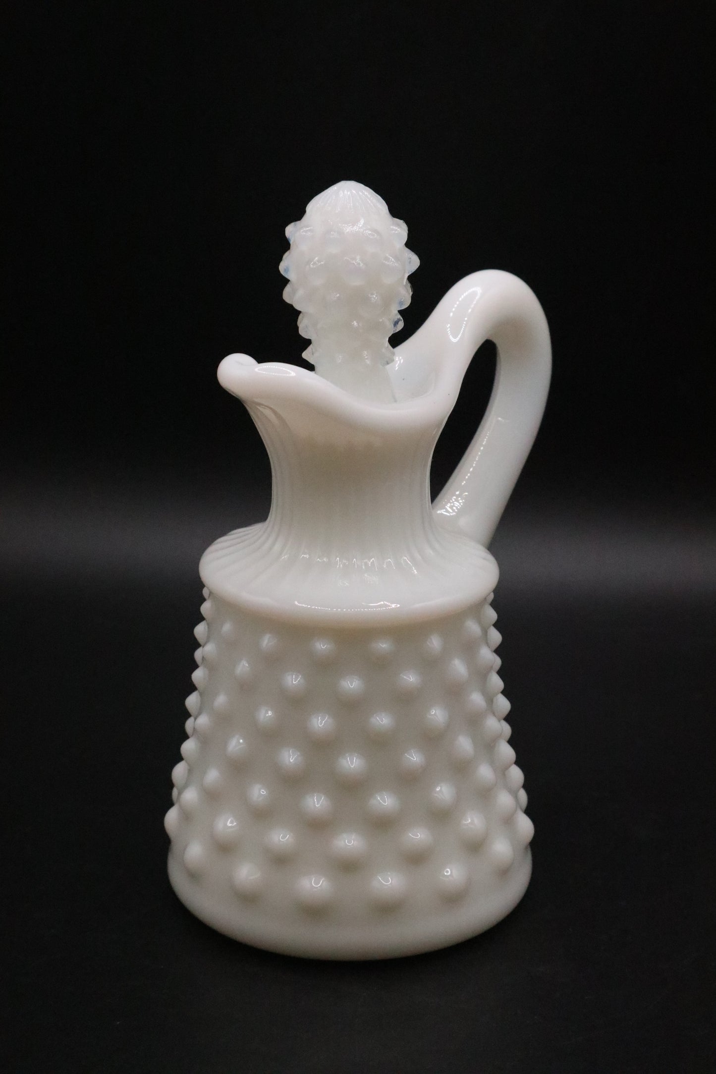VINTAGE 1950'S MILK GLASS HOBNAIL CRUET