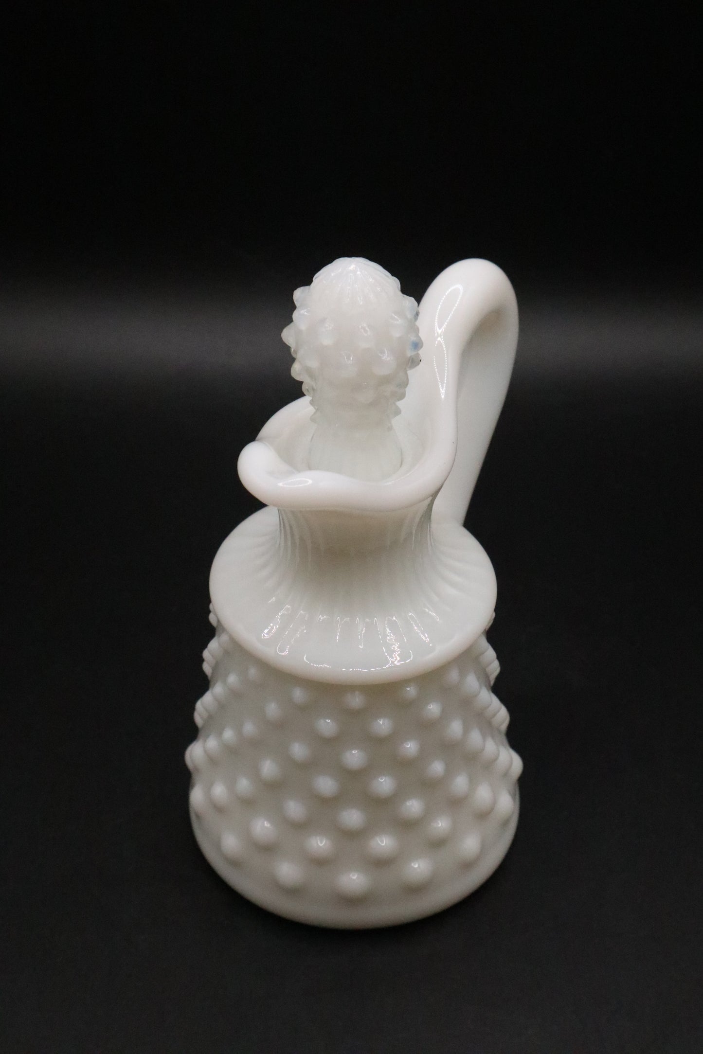 VINTAGE 1950'S MILK GLASS HOBNAIL CRUET