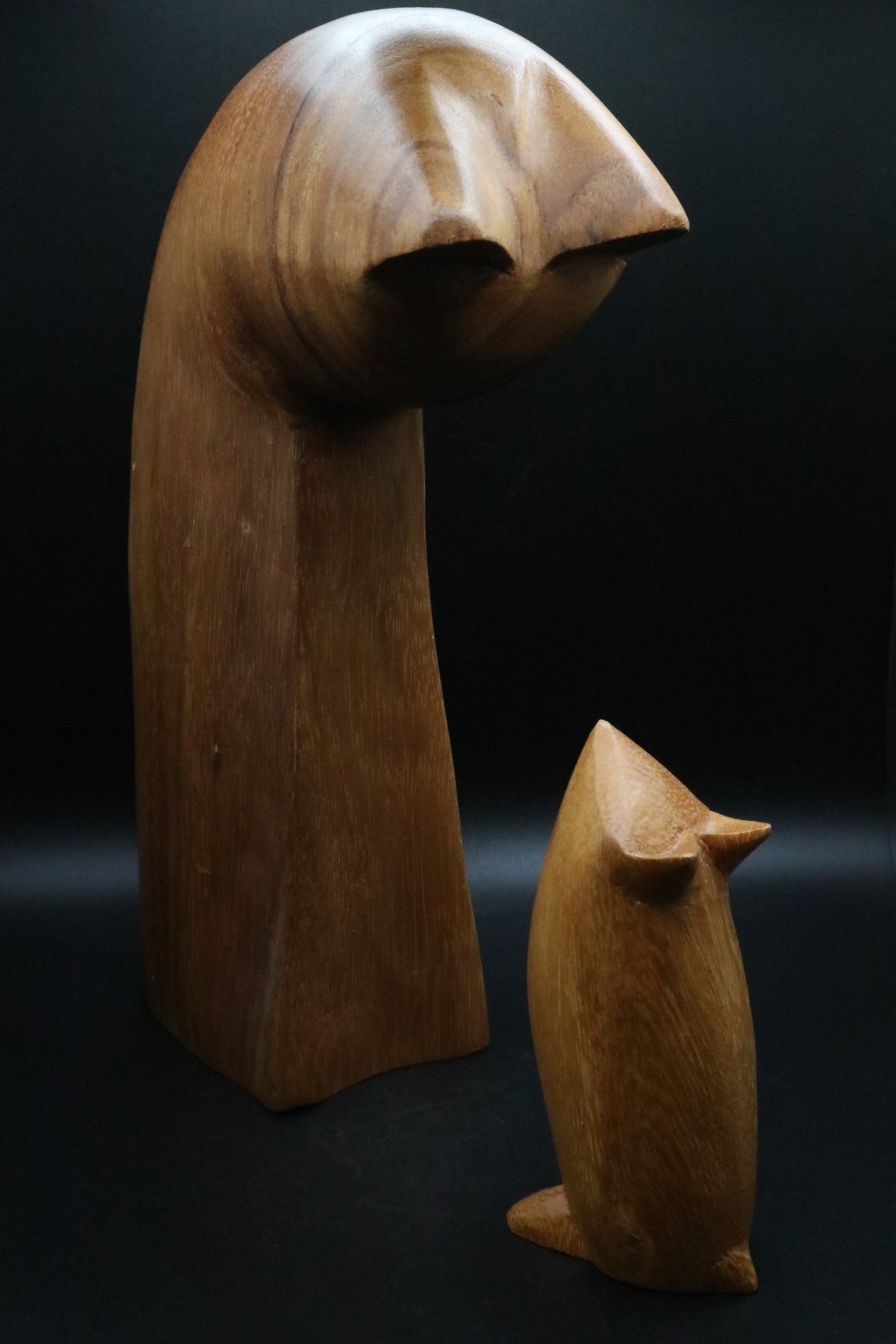 VINTAGE CAT AND MOUSE HAND CARVED WOOD SCULPTURE
