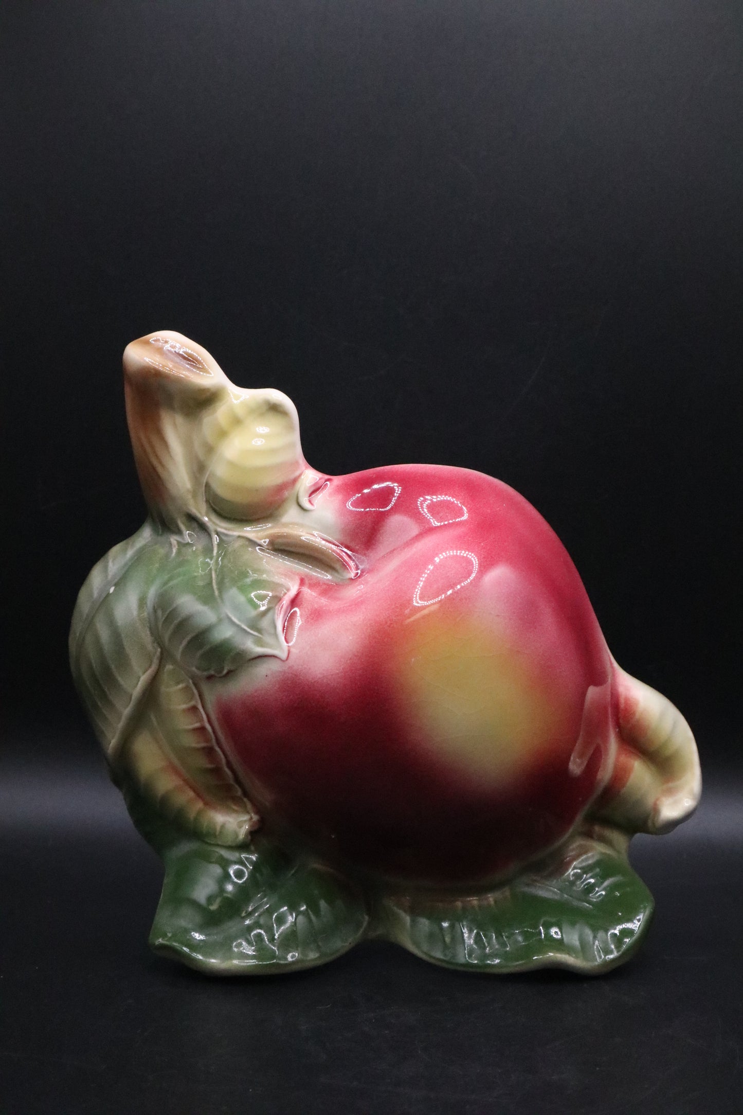 VINTAGE ROYAL COPLEY ORCHARD APPLE WALL POCKET
