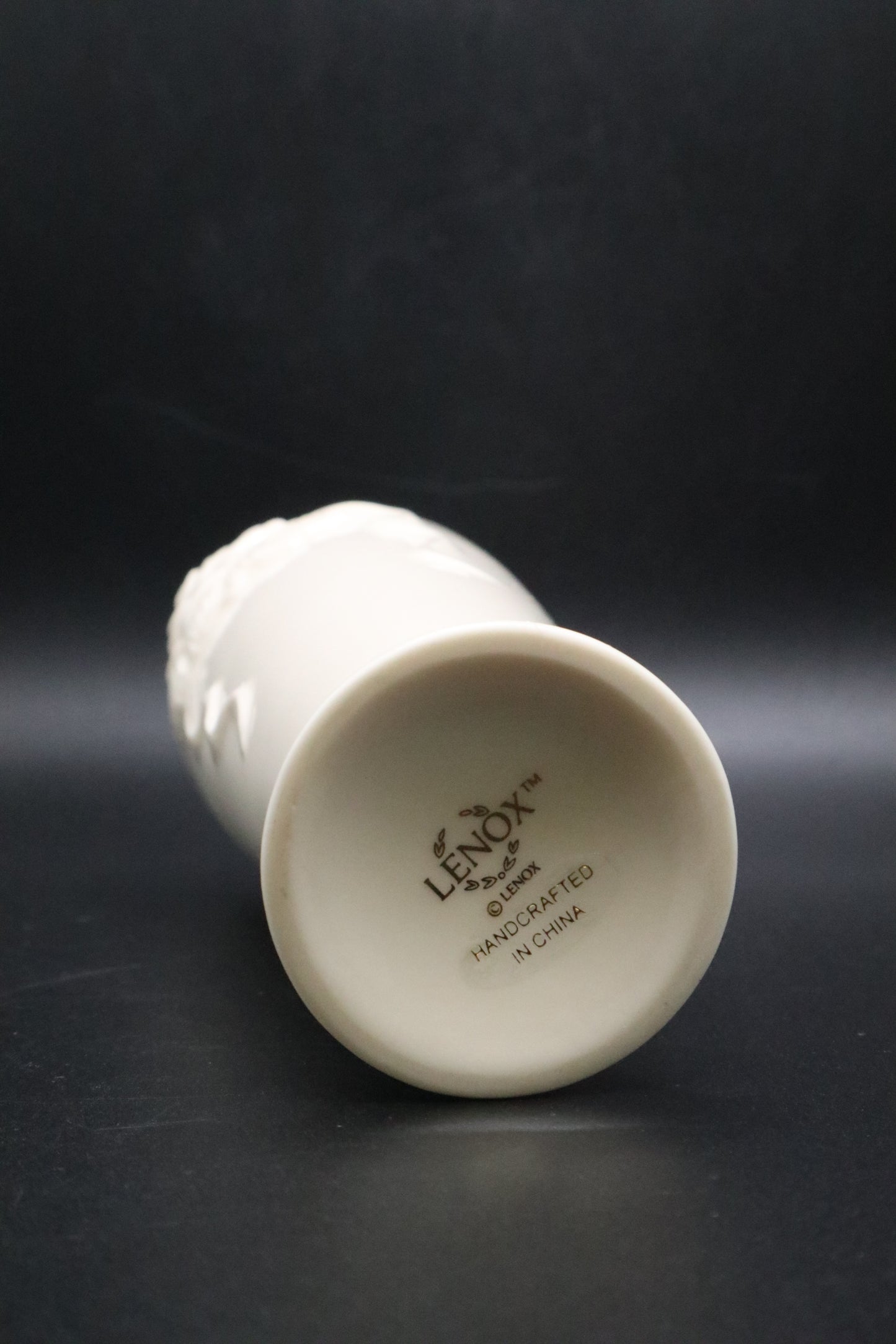 LENOX IVORY SMALL ROSE BUD VASE