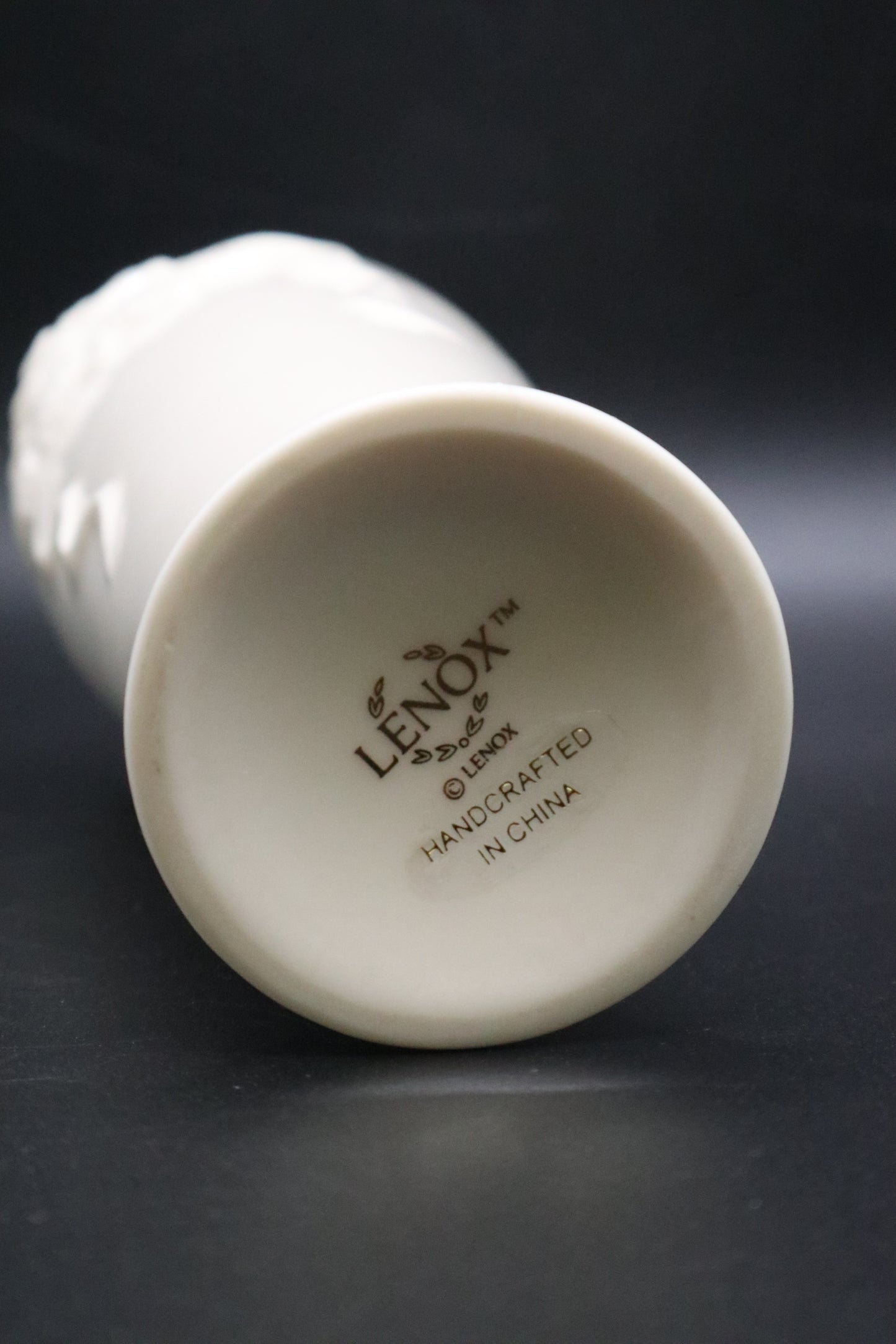 LENOX IVORY SMALL ROSE BUD VASE
