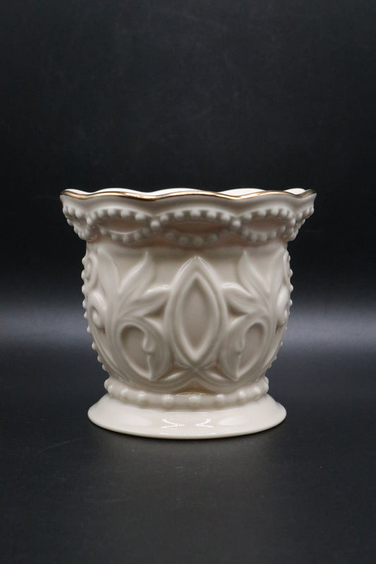 LENOX CANDY DISH LEAF TEXTURE