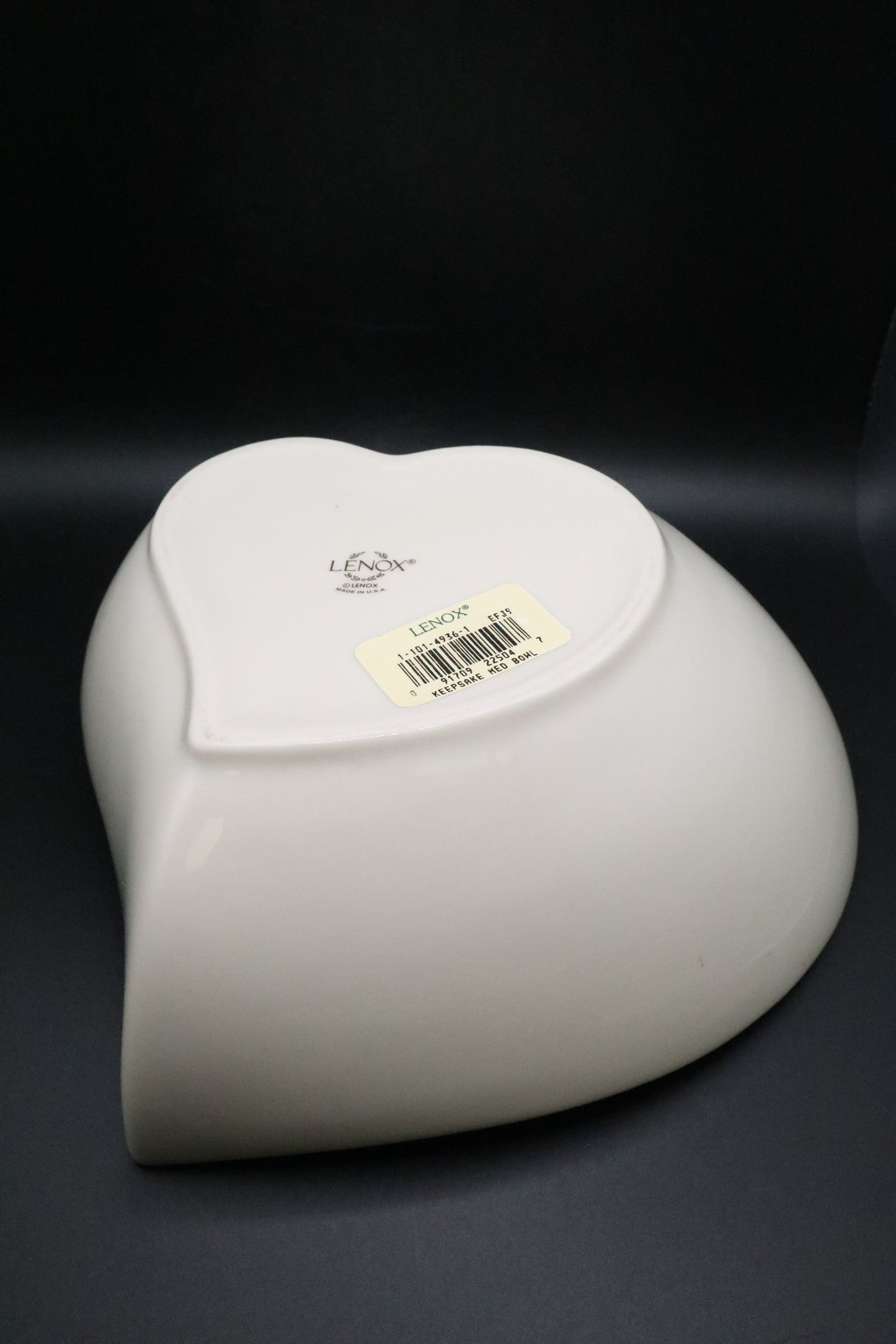 VINTAGE LENOX HEART BOWL