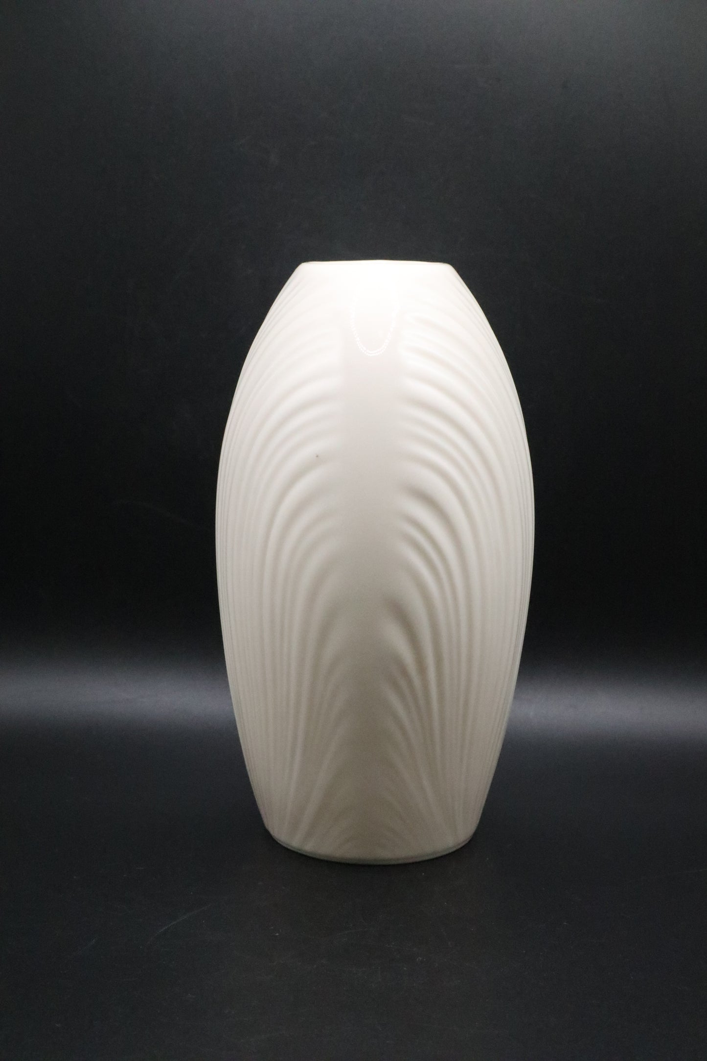 LENOX MIRAGE SWIRL VASE