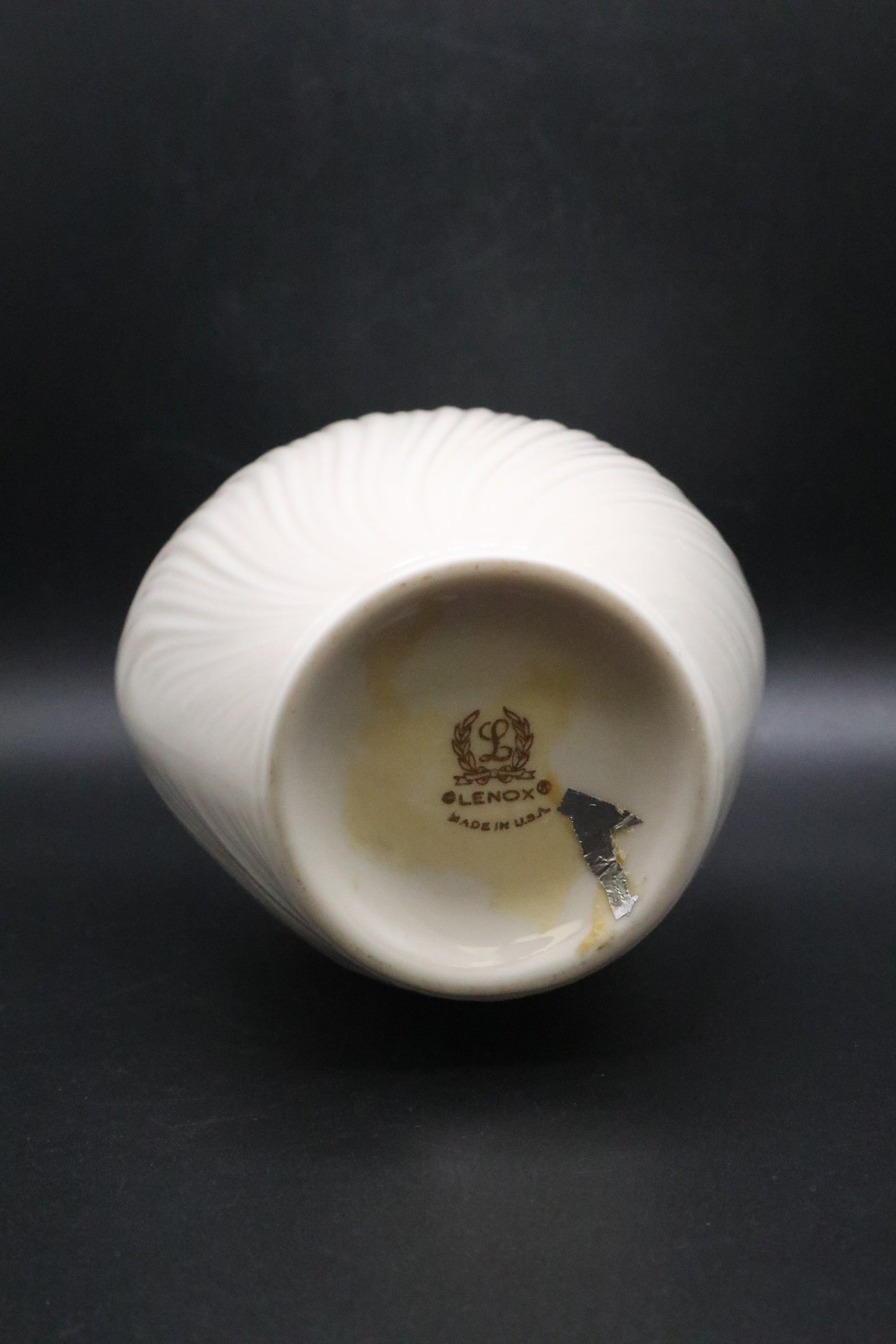 LENOX MIRAGE SWIRL VASE