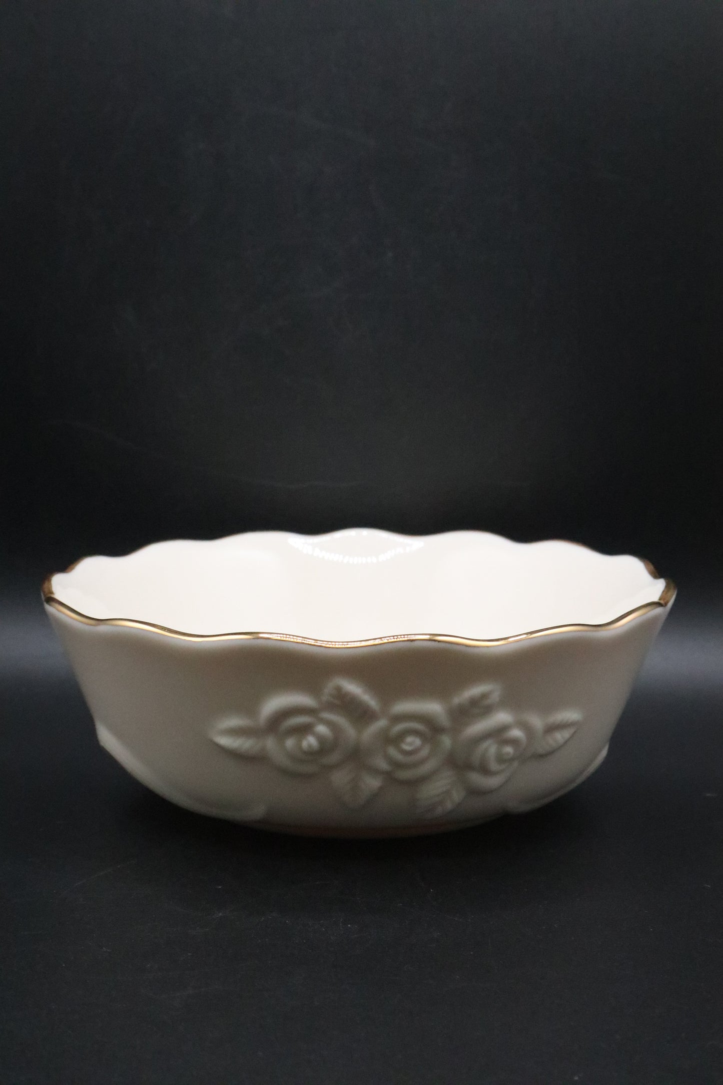 LENOX IVORY ROE BLOSSOM BOWL MEDIUM
