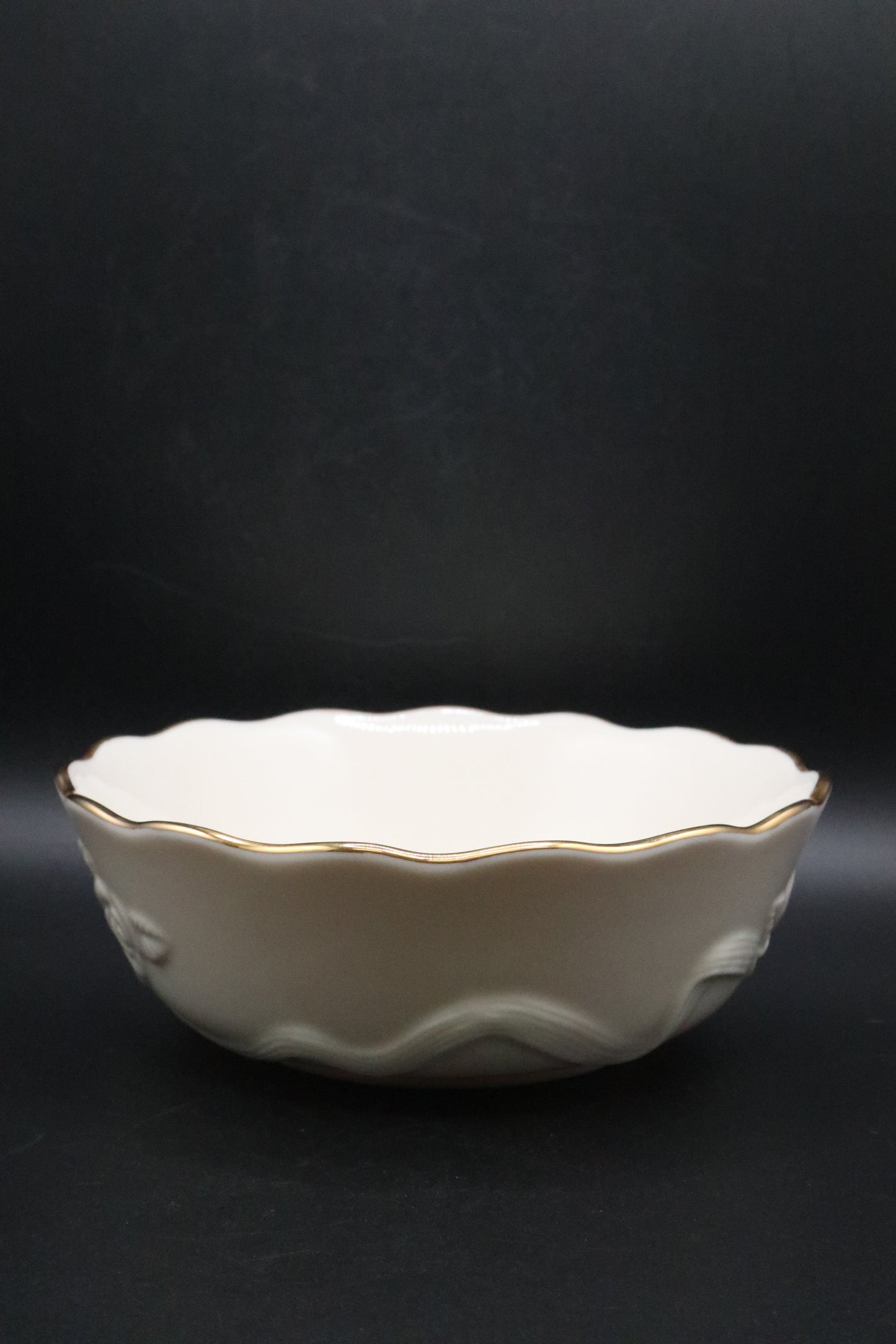 LENOX IVORY ROE BLOSSOM BOWL MEDIUM
