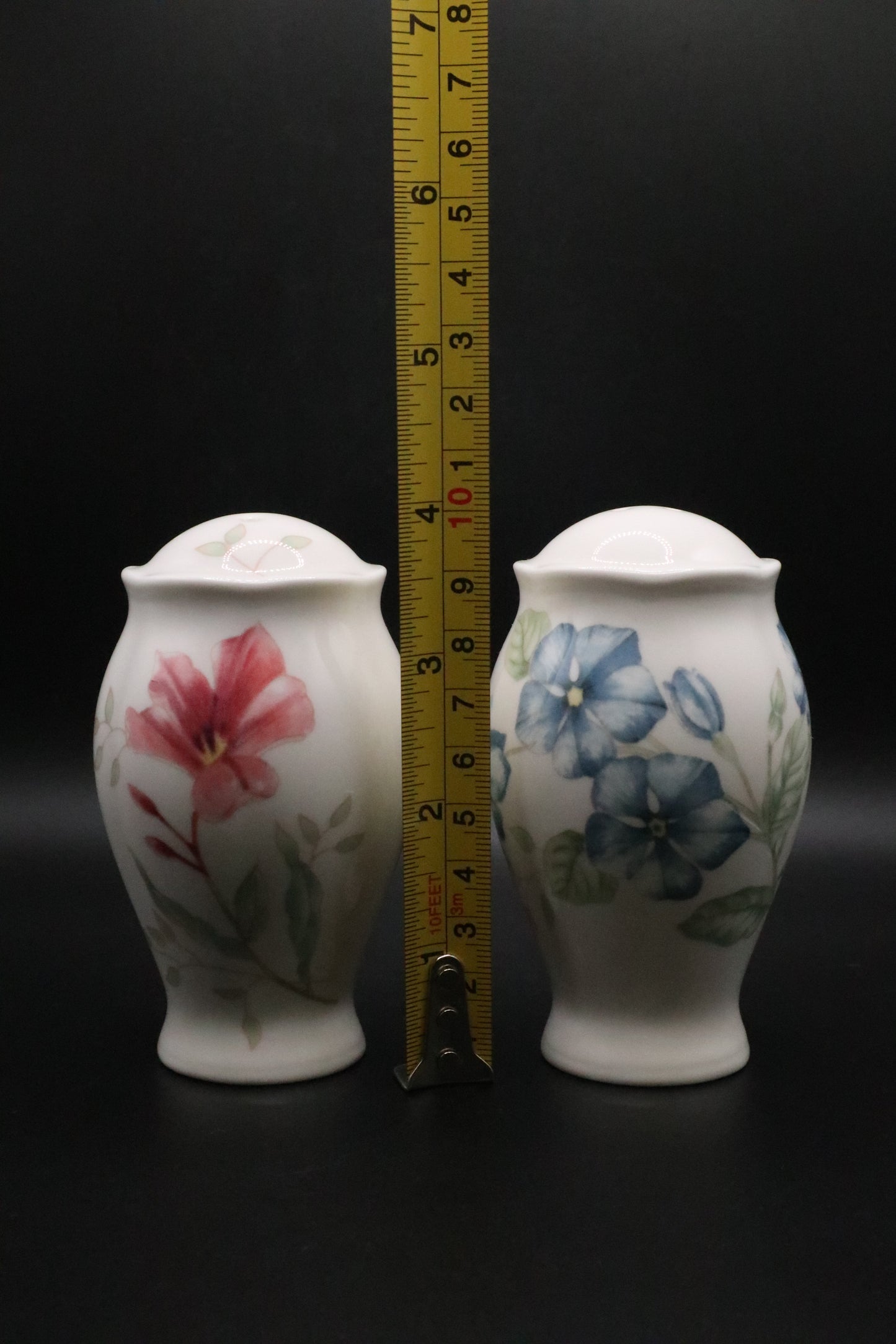LENOX BUTTERFLY MEADOW SALT AND PEPPER