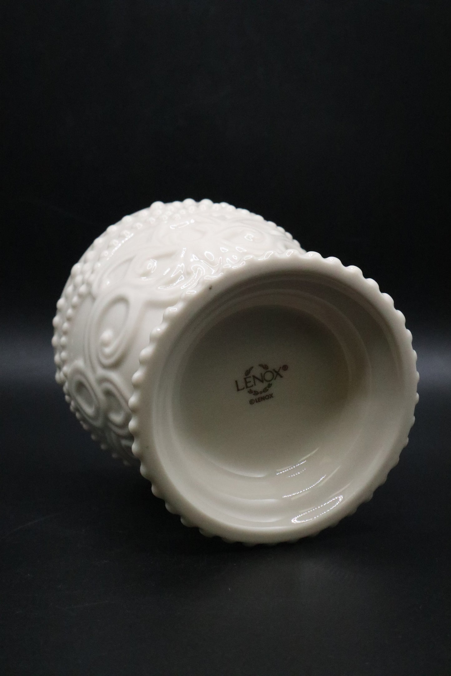 LENOX CELTIC FOOTED BOWL CHALICE CUP