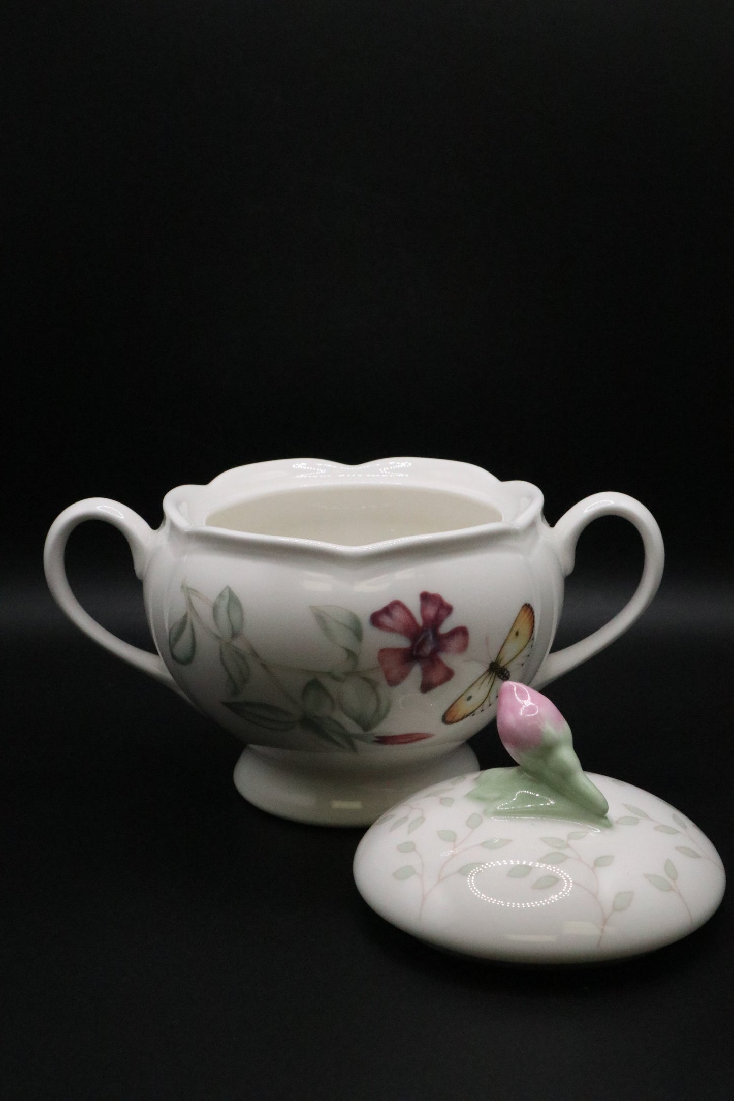 LENOX BUTTERFLY MEADOW SUGAR BOWL