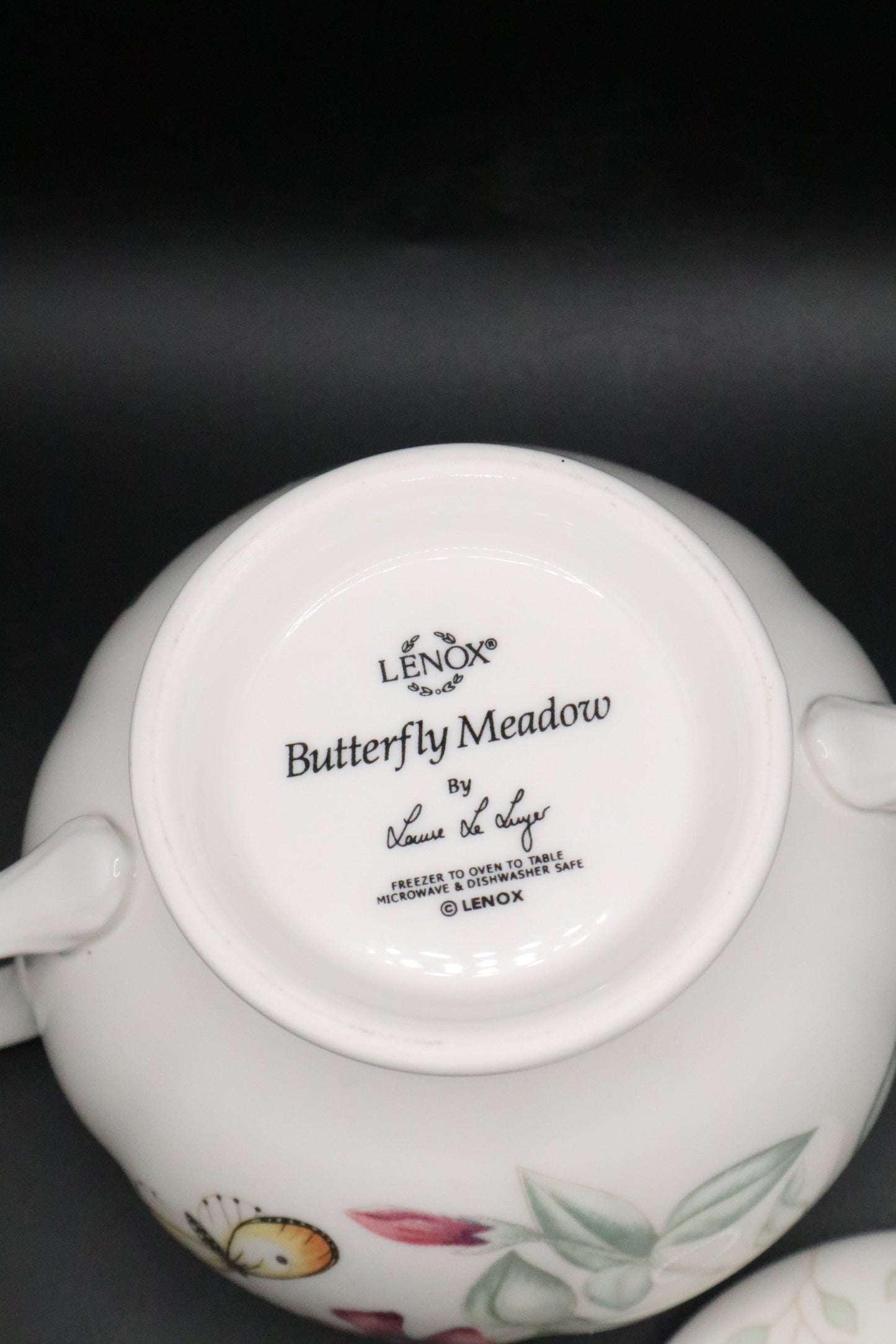 LENOX BUTTERFLY MEADOW SUGAR BOWL