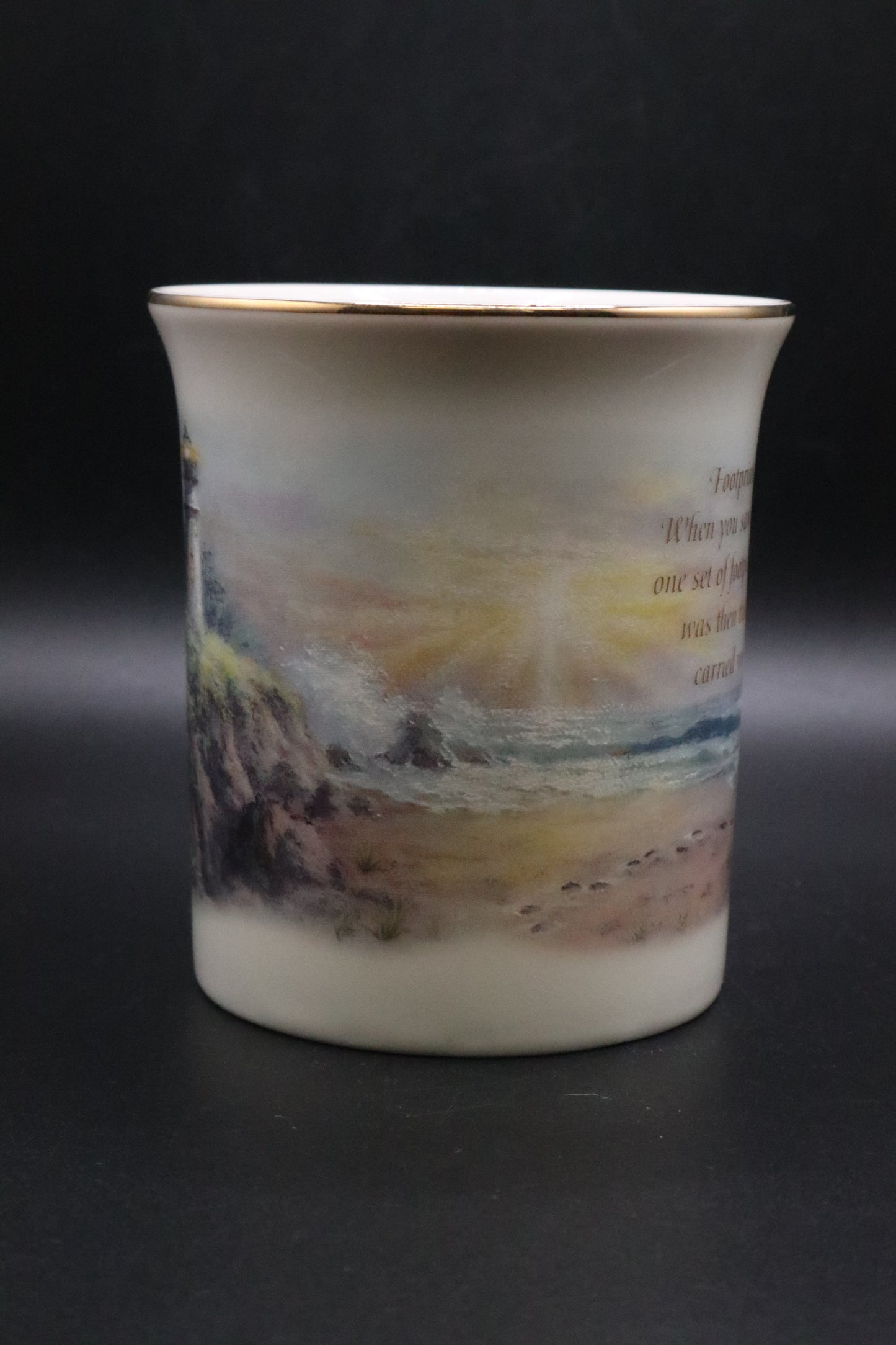 LENOX "FOOTPRINTS" COLLECTOR MUG FINE PORCELAIN WITH BOX